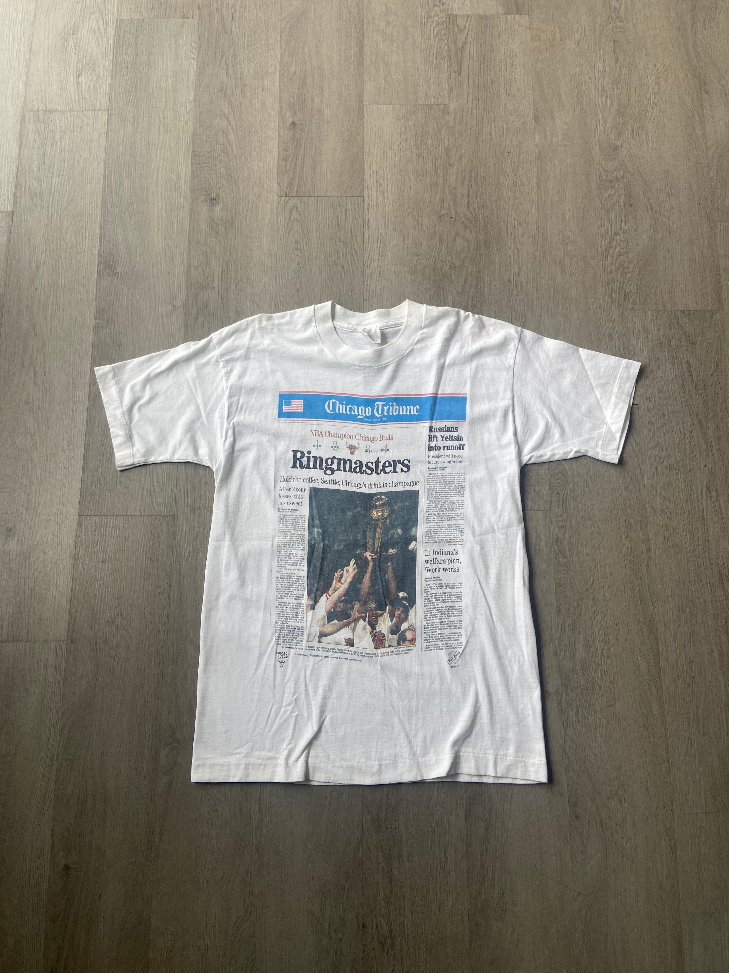 Vintage Chicago Tribune Chicago Bulls Newspaper Graphic Tee