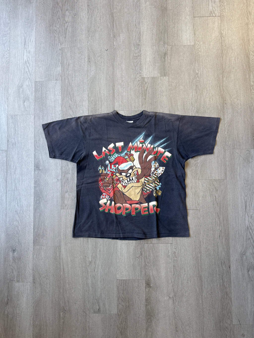 Vintage 1996 Looney Tunes Taz Last Minute Shopper Christmas Tee