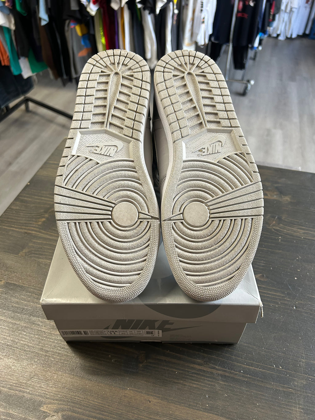 Pre-Owned Jordan 1 Retro High Neutral Grey (2020)
