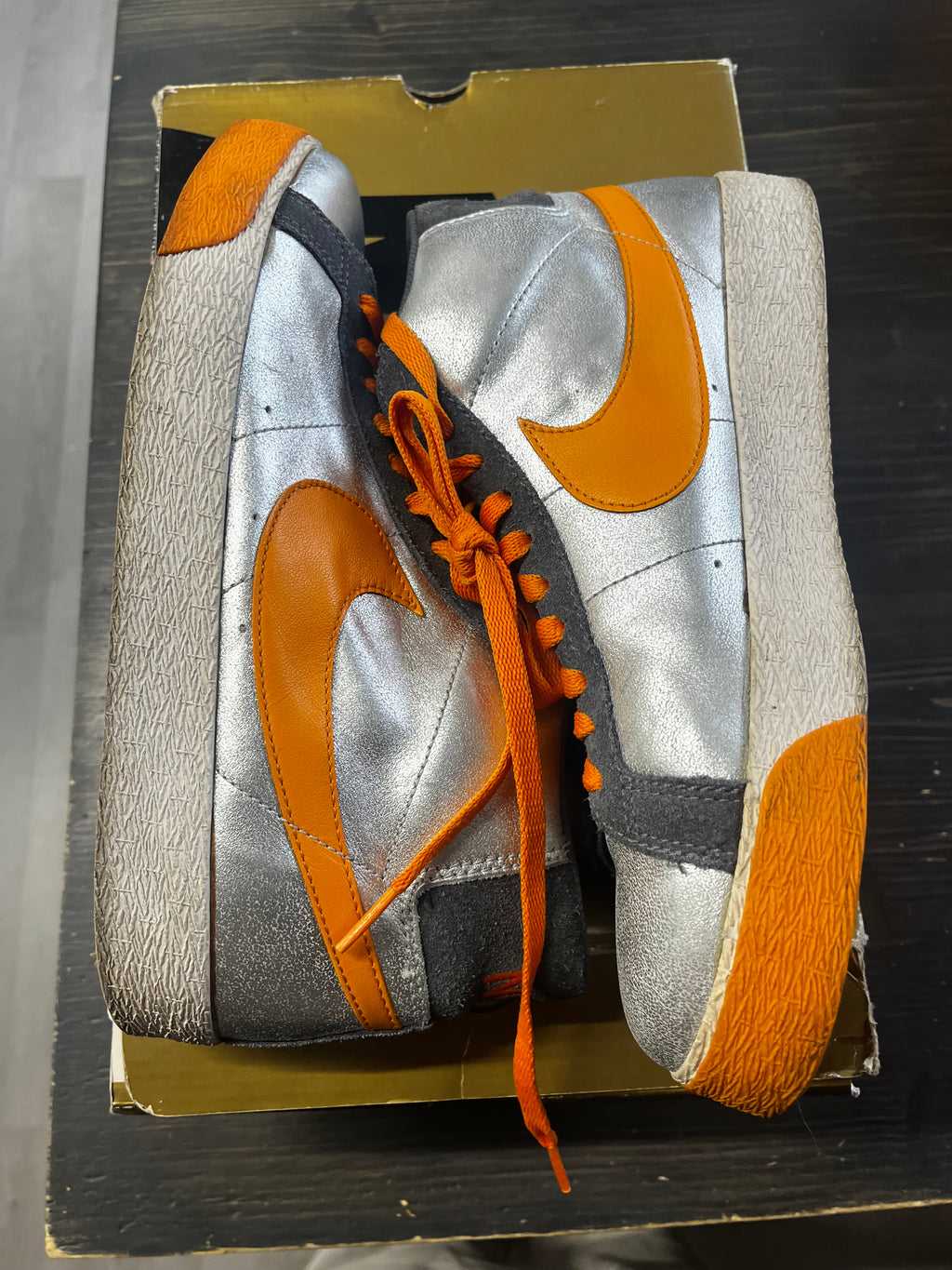 Pre-Owned Nike SB Blazer Medium Grey / Shock Orange