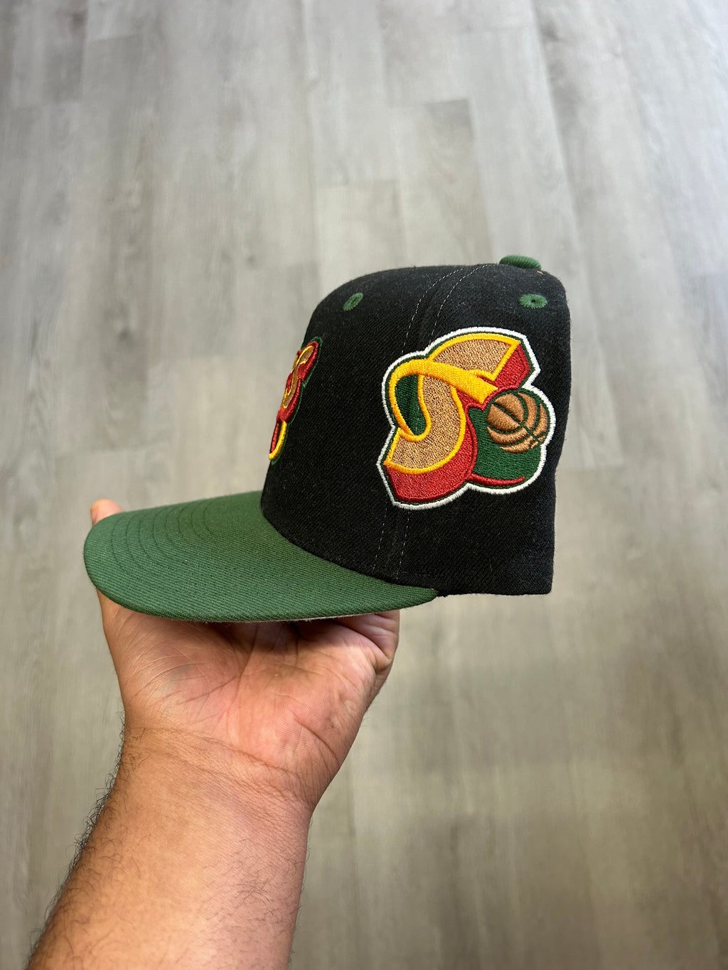 Mitchell & Ness Seattle Sonics SnapBack Hat