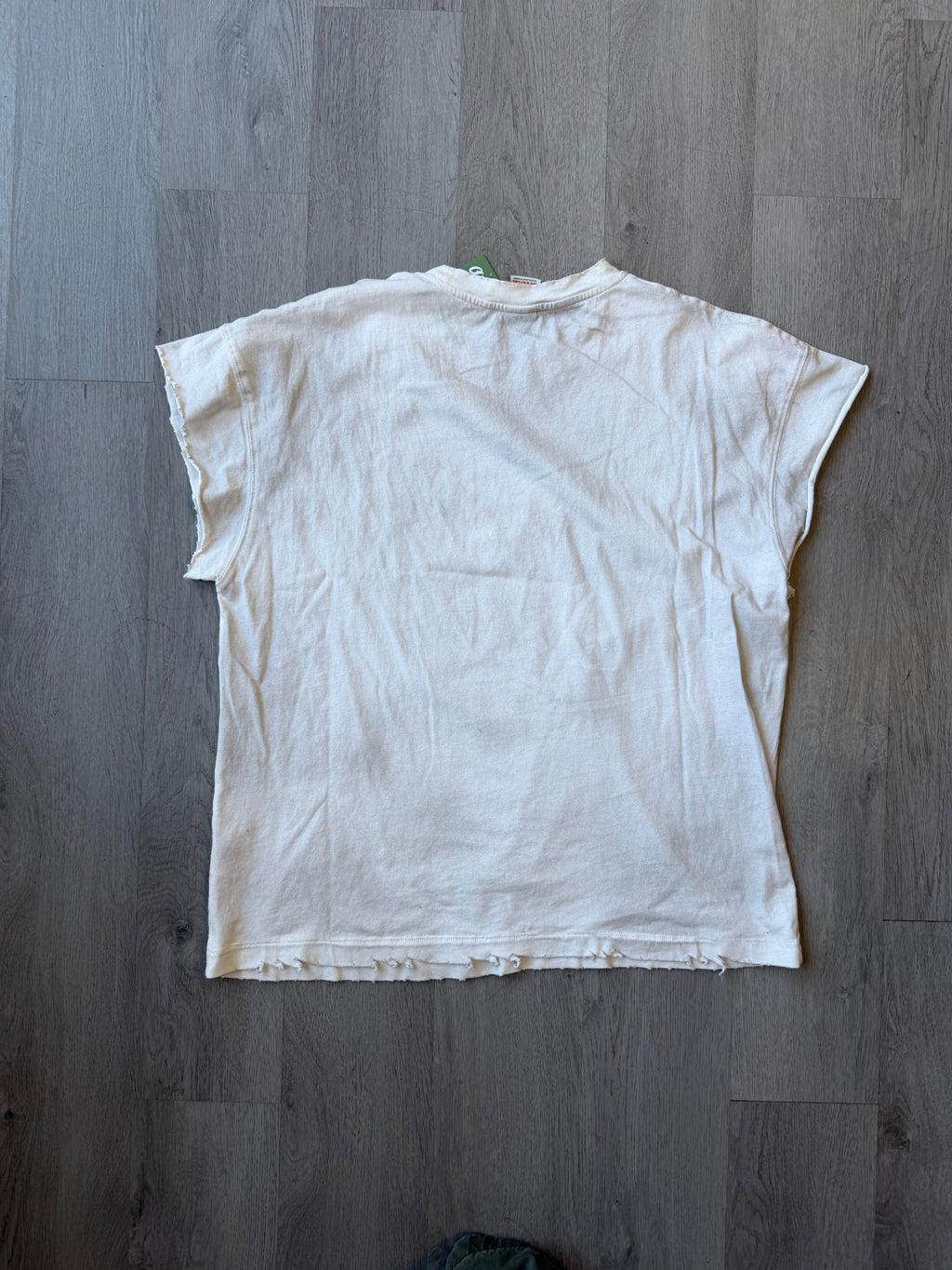 Vale No Drugs Sleeveless Tee