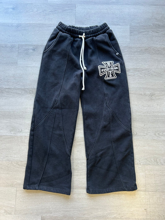 Don’t Overthink Style Webbed Cross Sweats