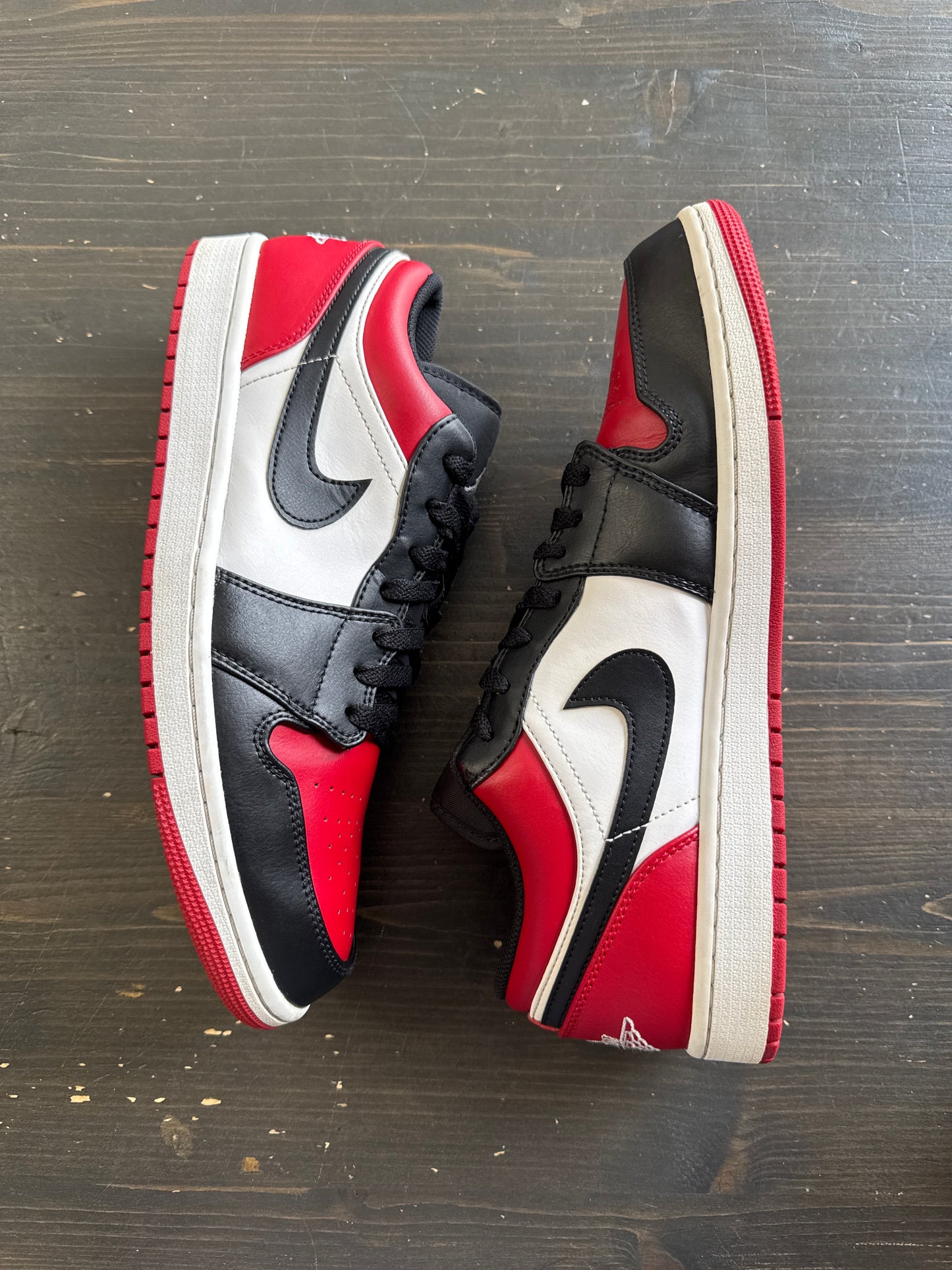 Pre-owned Jordan 1 Low Bred Toe