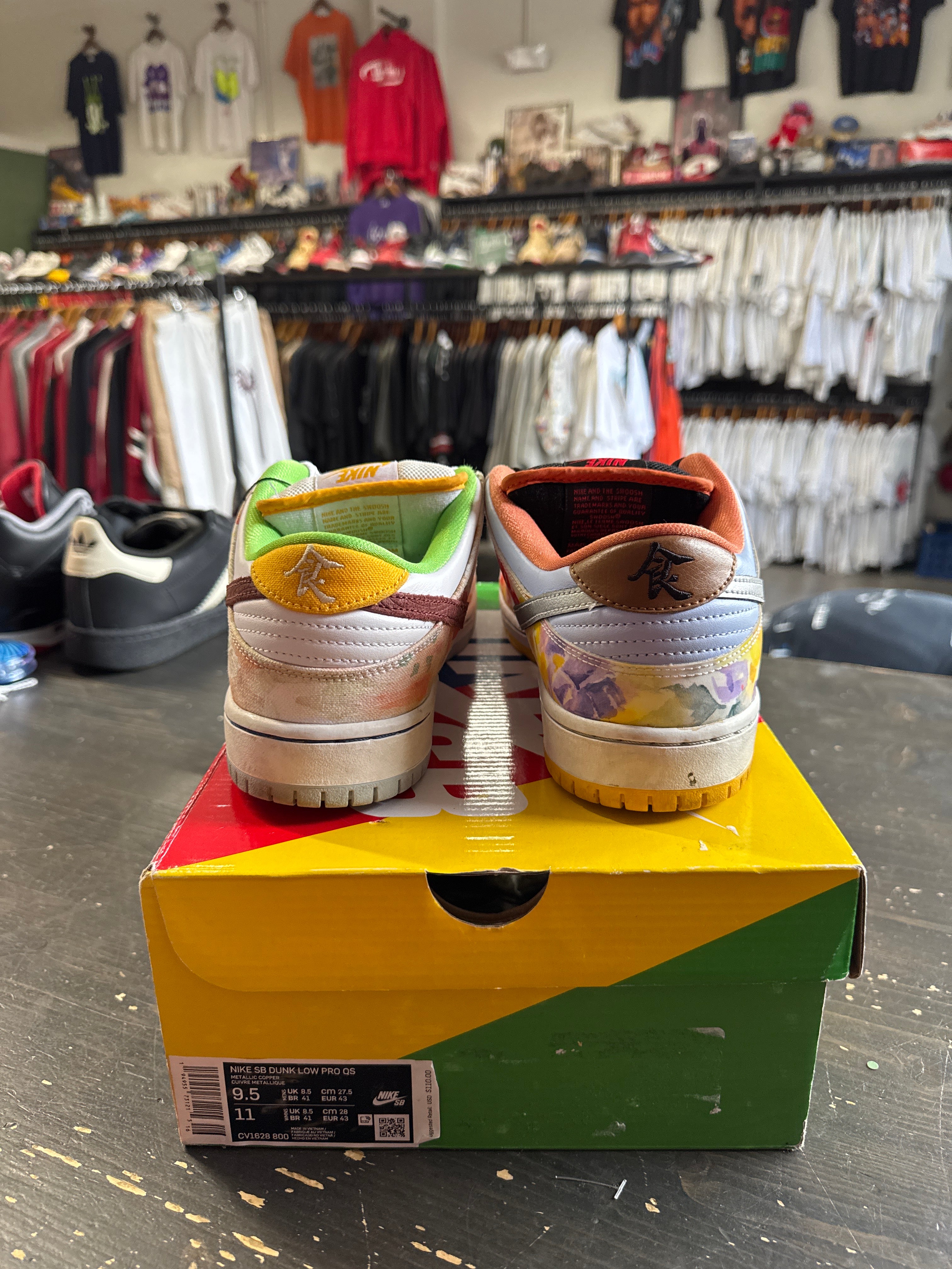 Pre-owned Nike Sb Dunk Low Street Hawker