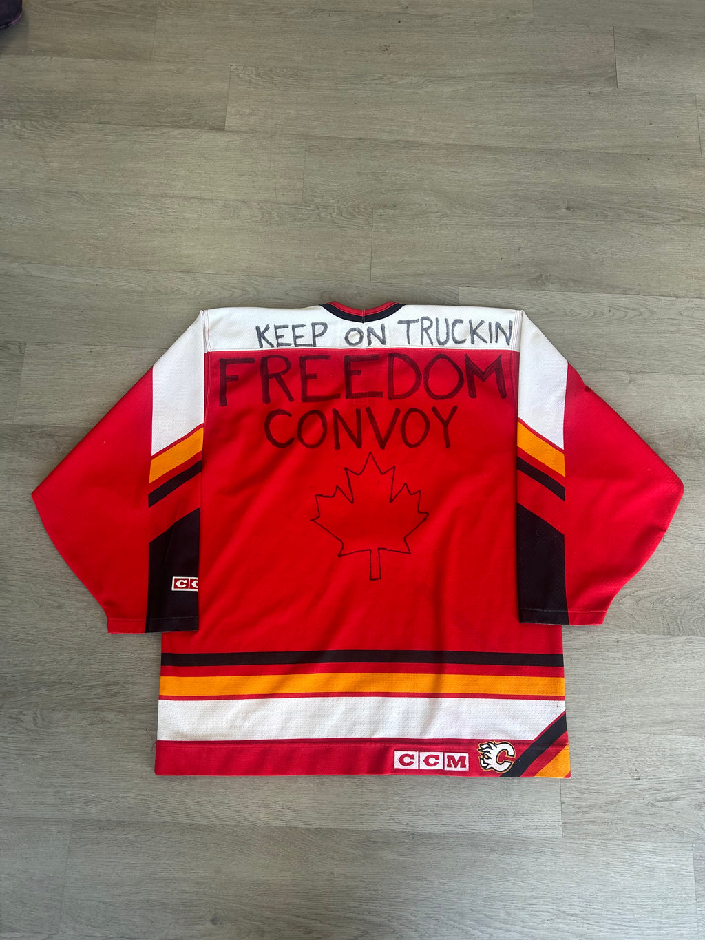 Vintage 1990s CCM Calgary Flames Hockey Jersey