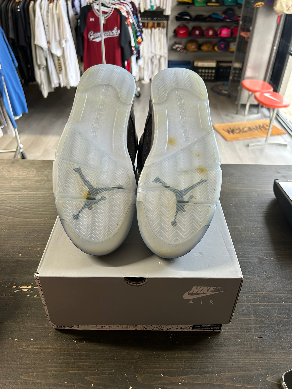 Pre-Owned Jordan 5 Retro Wolf Grey (2026)