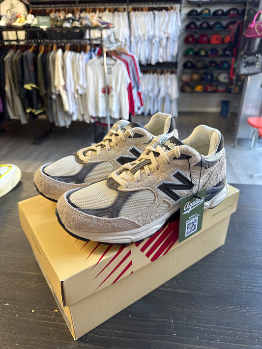 Pre-owned New Balance 990v3 Teddy Santis Moonbeam