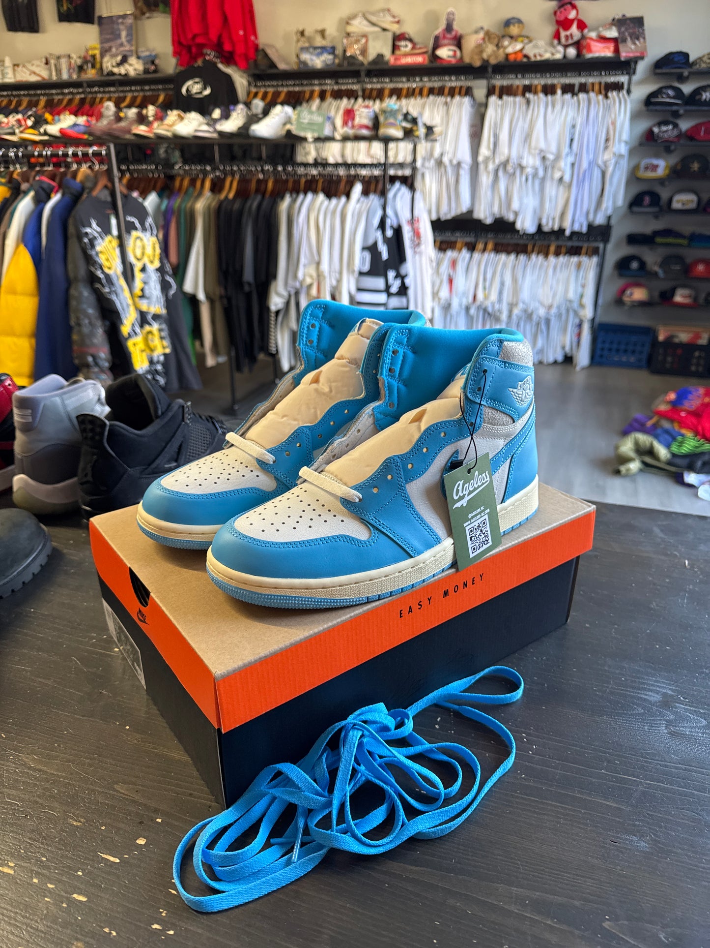 (Replacement Box) Jordan Retro 1 Unc Reimagined