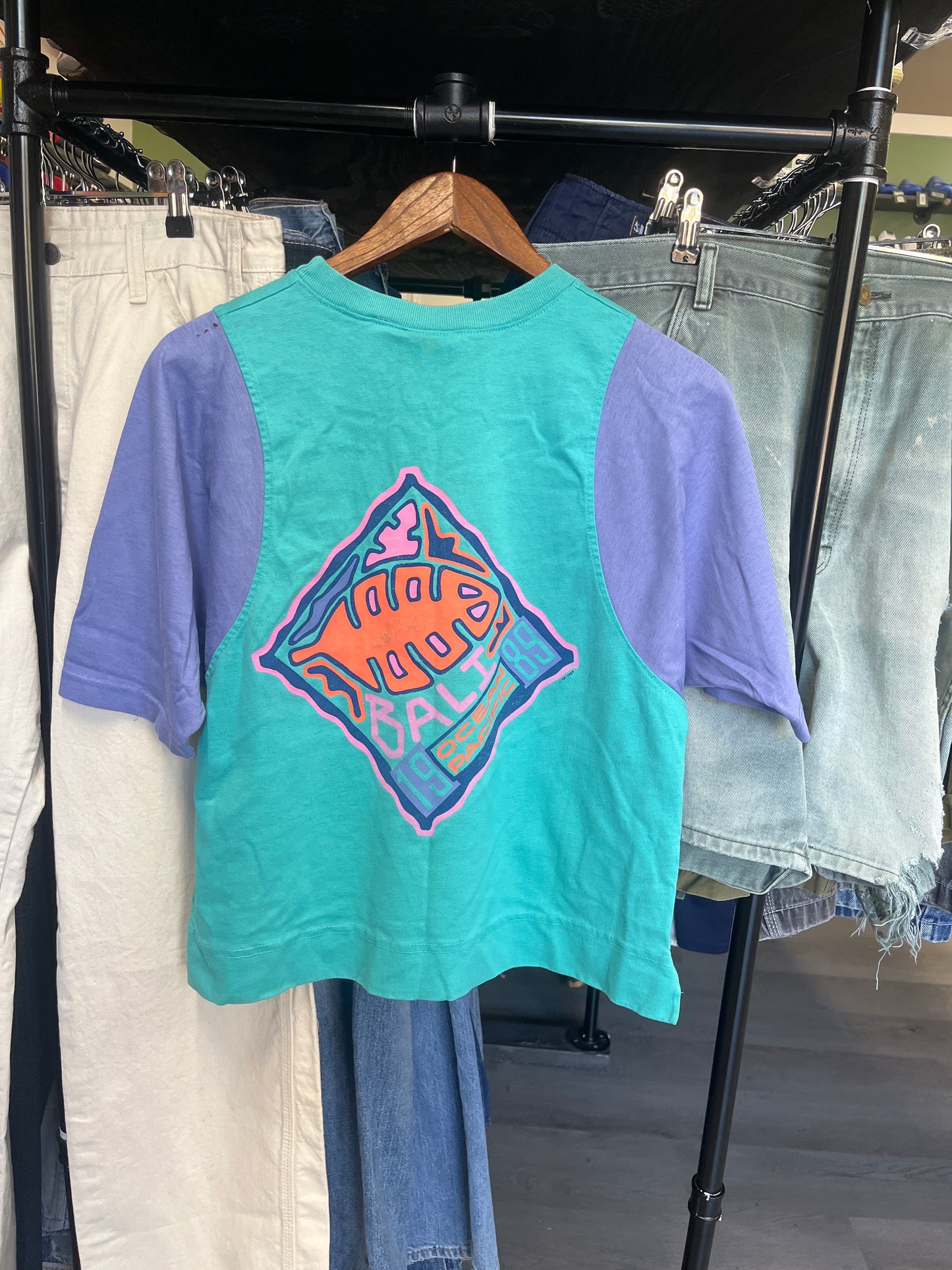 Women’s Vintage 1989 Bali Pacific Ocean Tee