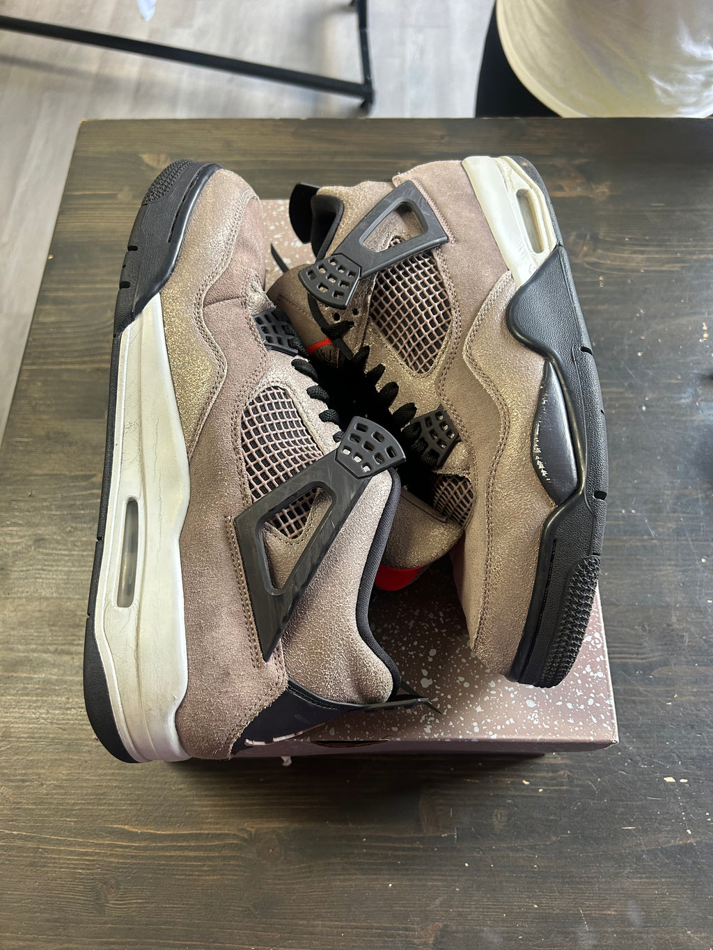 Pre-Owned Jordan 4 Retro Taupe Haze