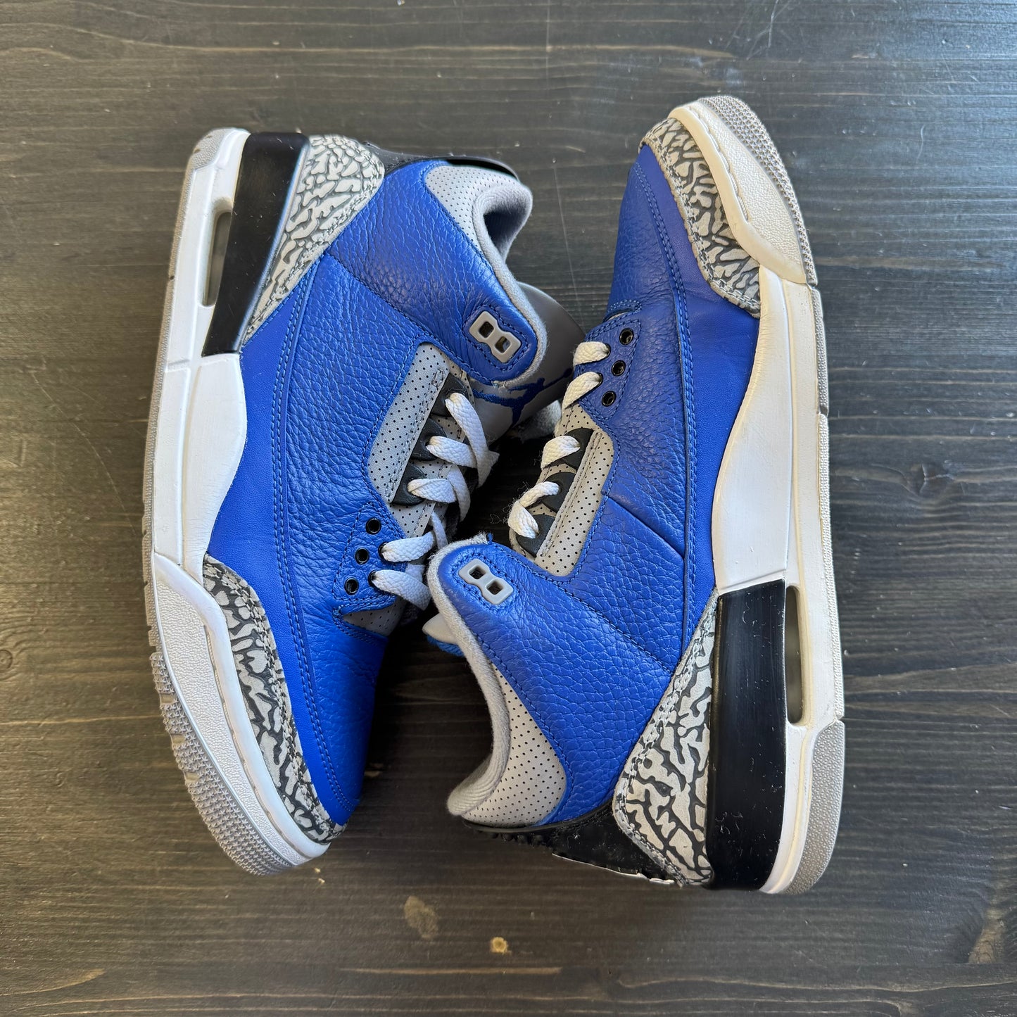 Pre-owned Jordan Retro 3 Varsity Royal Cement