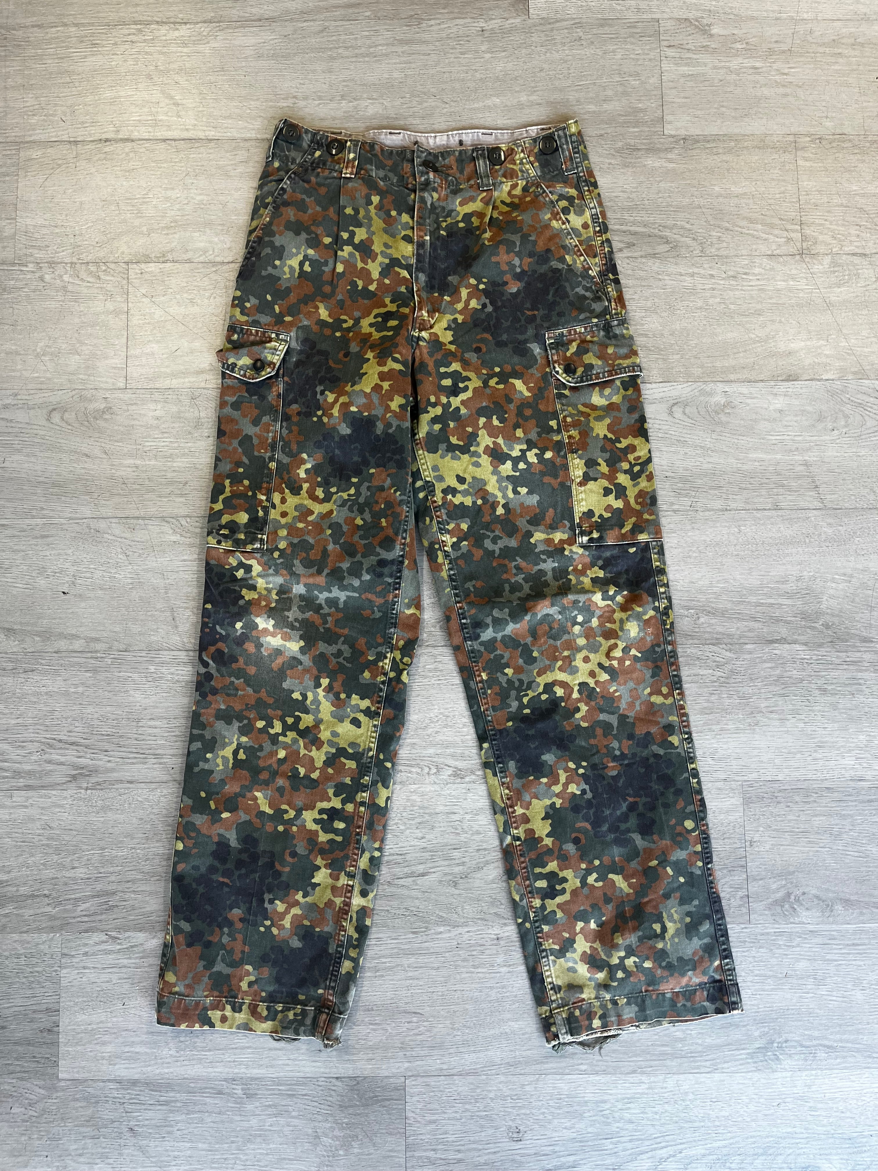 Vintage Multicamo Cargo Pants