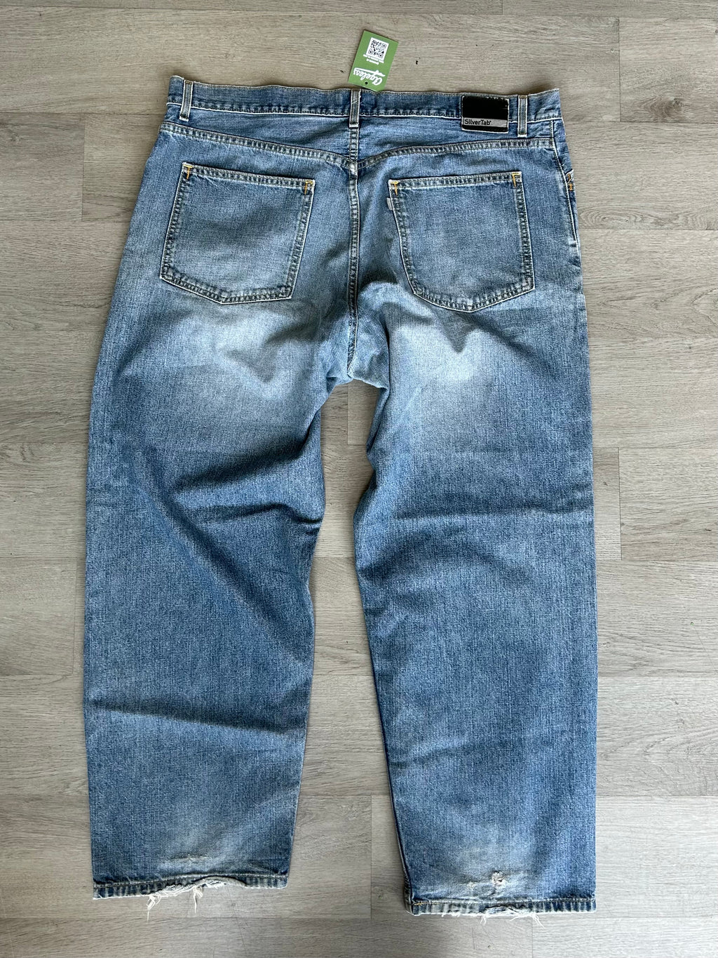 Levi’s Baggy Silver Tab Light Wash  Distressed Jeans