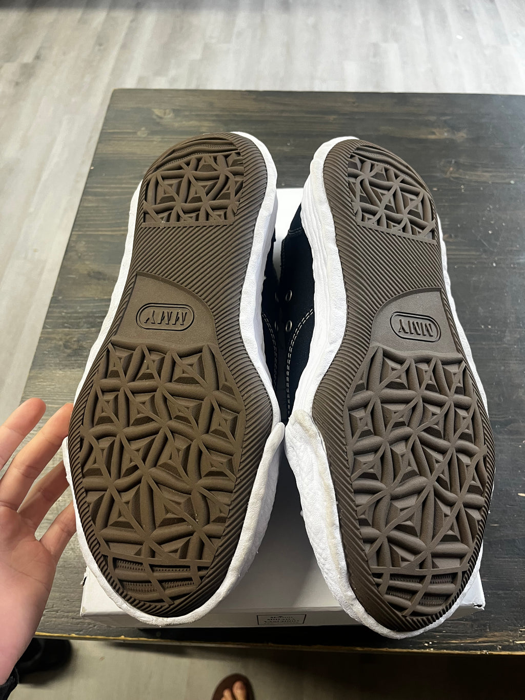 Pre-Owned Maison Mihara Yasuhiro Peterson 23 OG Sole