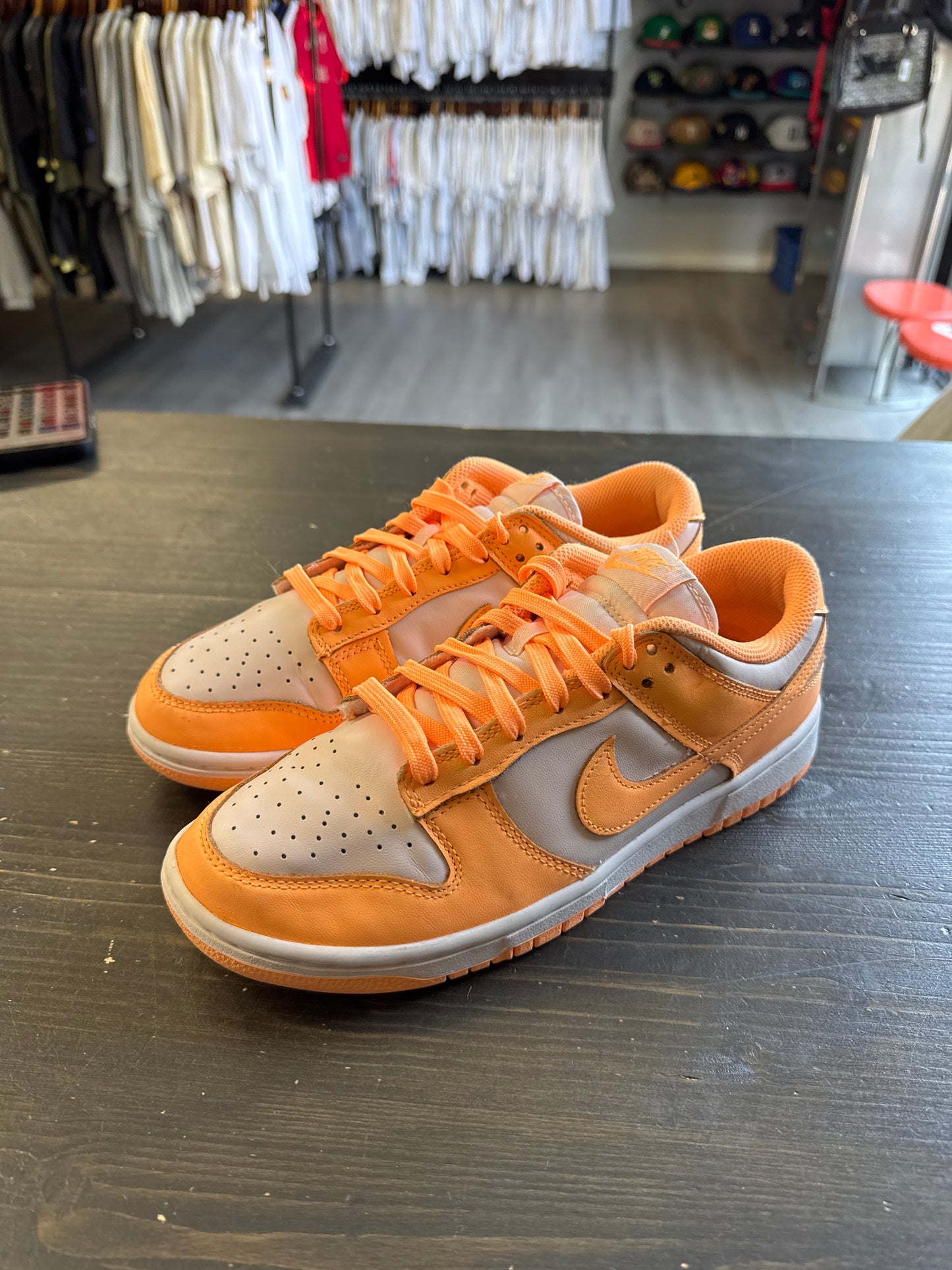 Pre-owned Women’s Nike Dunk Low Peach Cream