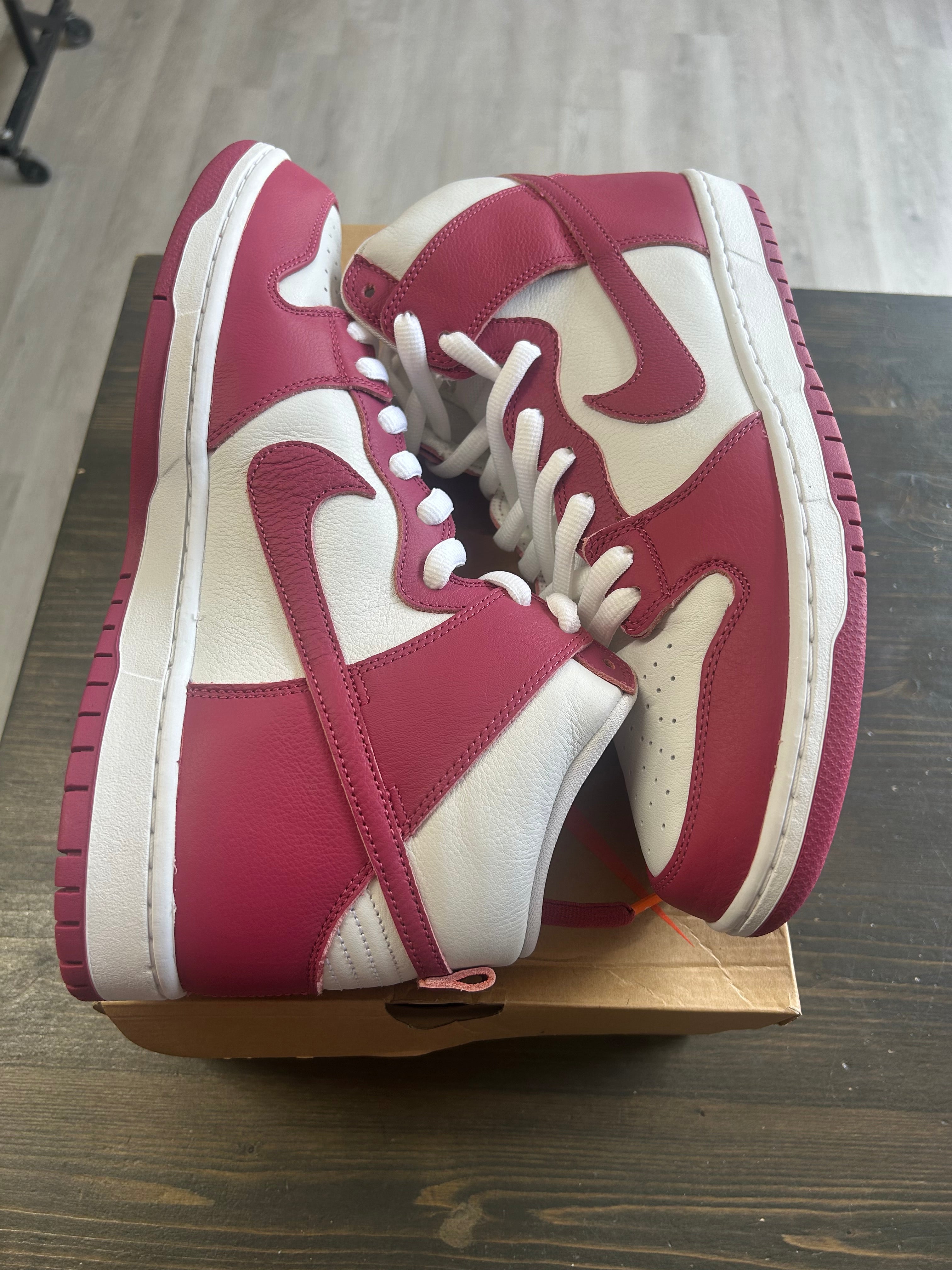 Pre Owned Nike SB Dunk High Pro Orange Label
