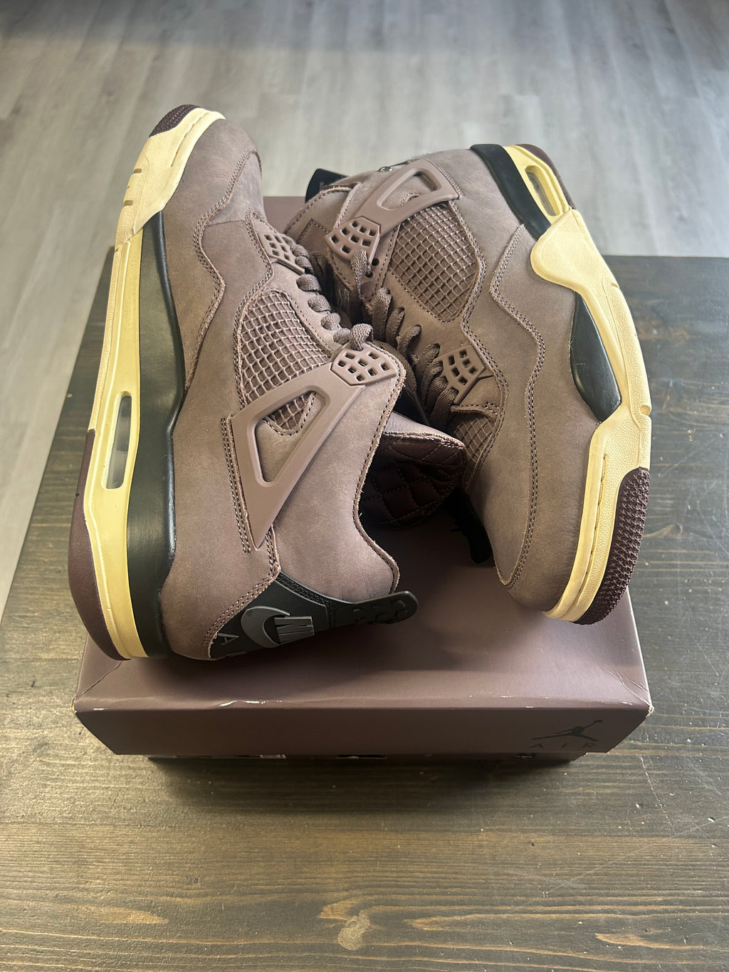 Pre-OwnedThe A Ma Maniére x Air Jordan 4 Retro 'Violet Ore