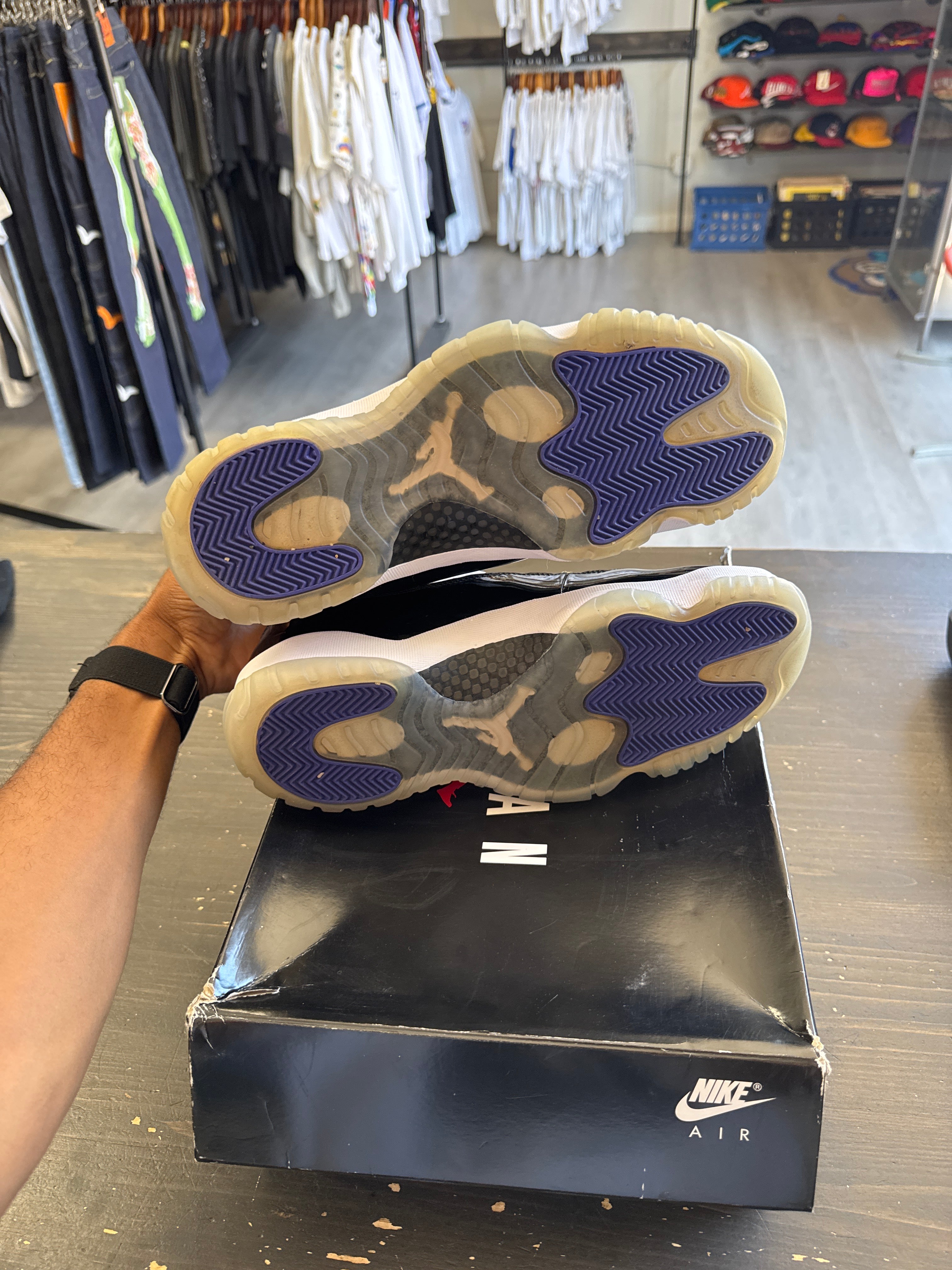 Pre-owned Jordan Retro 11 Concord 2018