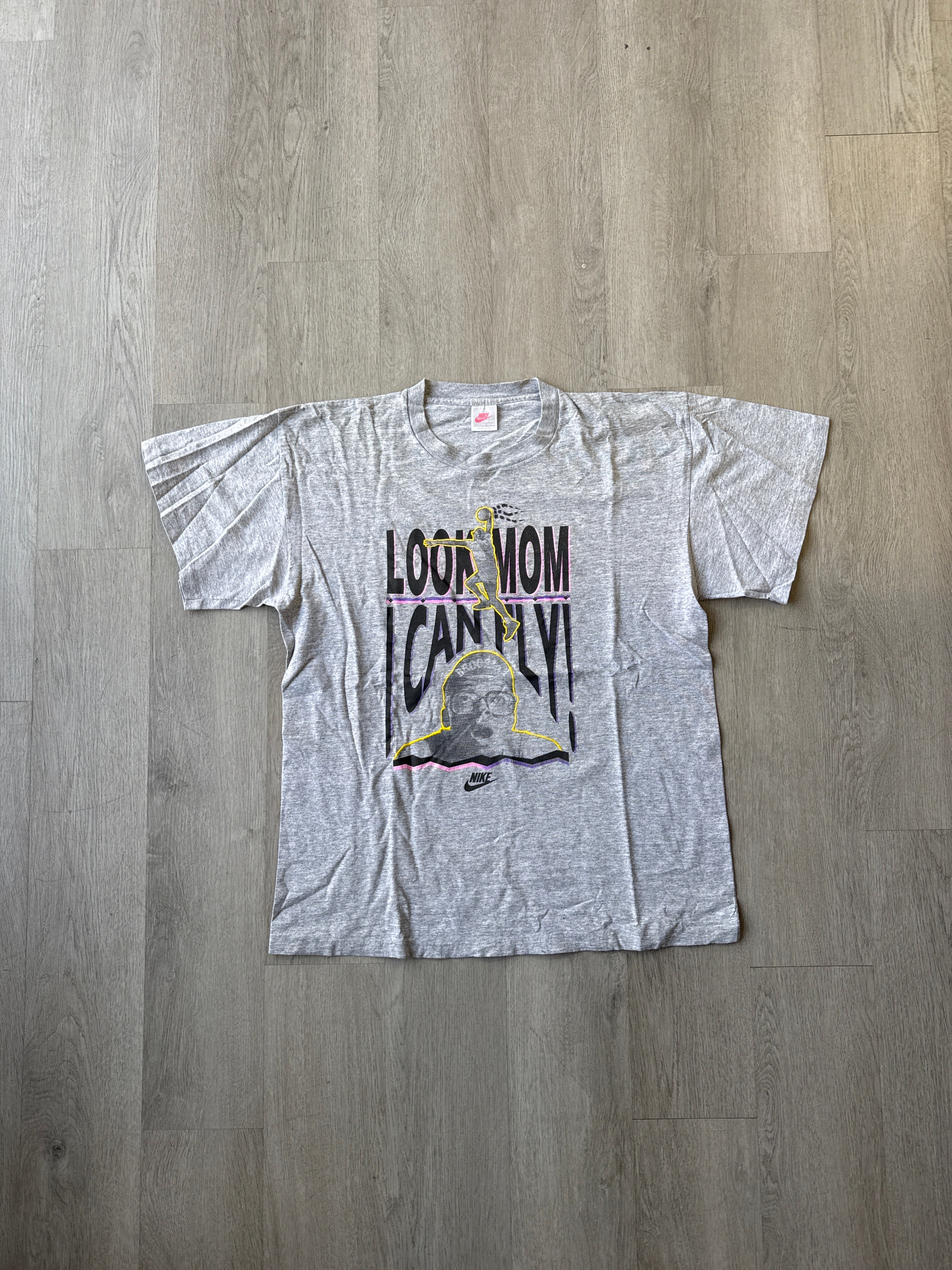 Vintage Nike Michael Jordan Spike Lee Look Mom I Can Fly Tee