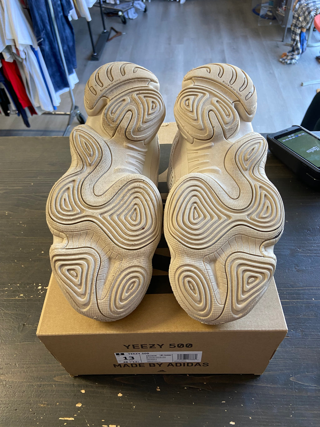 Pre-Owned adidas Yeezy 500
Blush