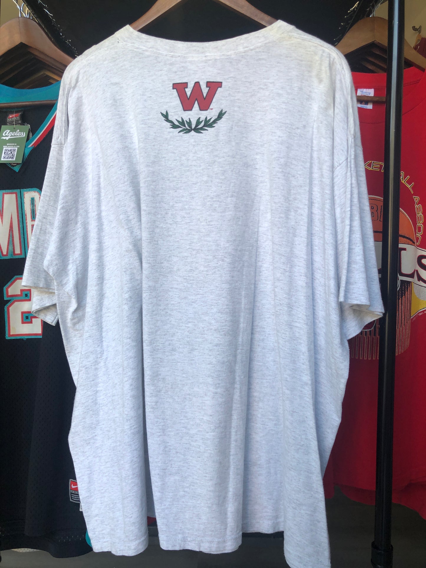 Vintage Wisconsin Badgers Tee