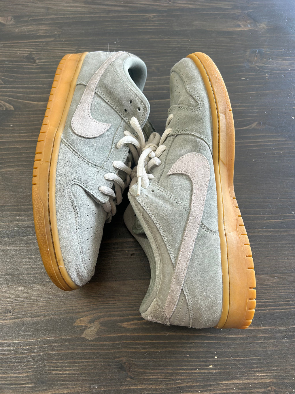 Pre-Owned Nike SB Dunk Low Island Green Gum
