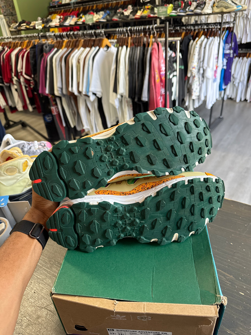 Pre-owned Adidas Superturf Adventure Sean Wotherspoon Jimminy Cricket