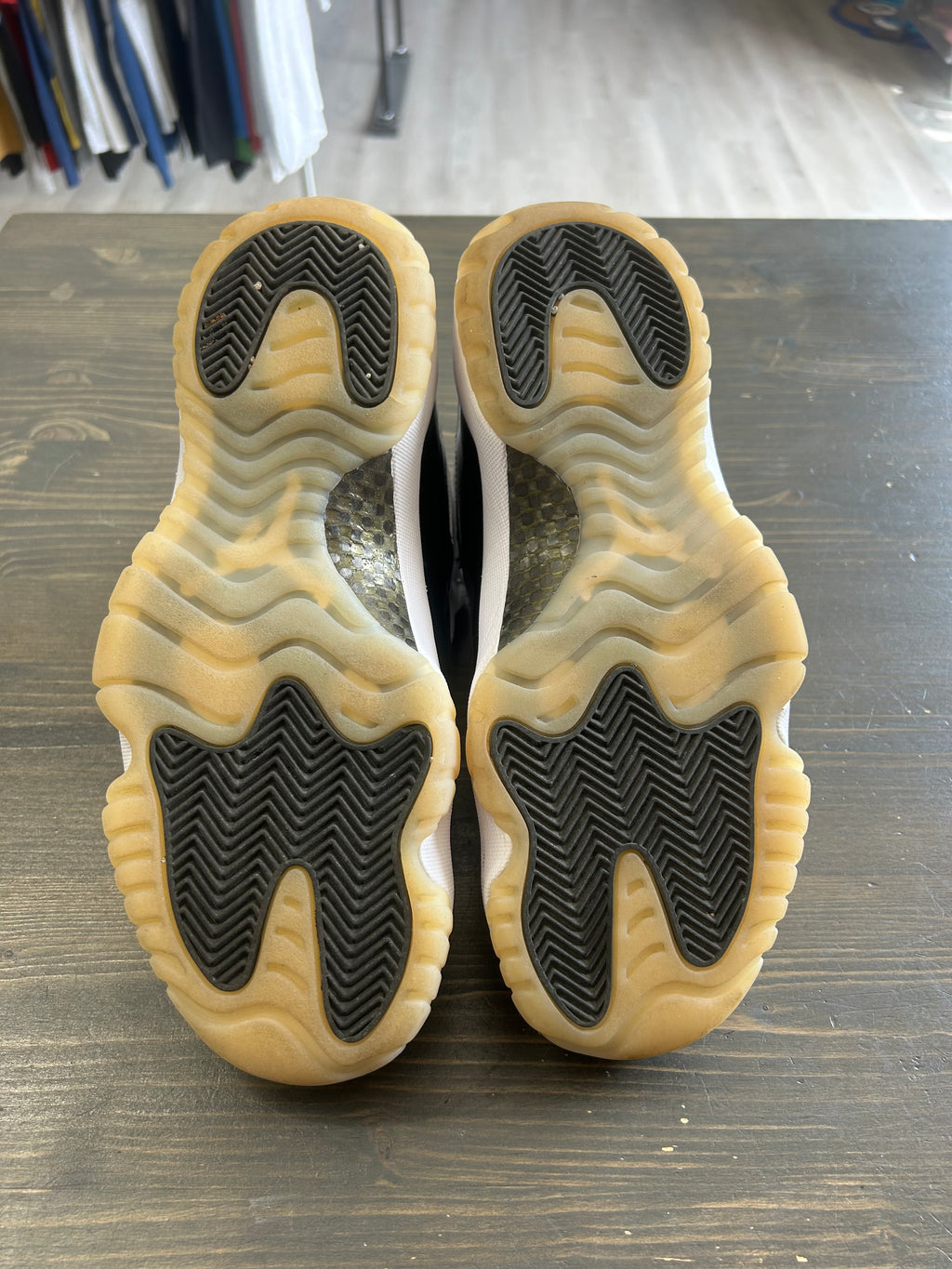 Pre-Owned Jordan 11 Retro DMP Gratitude (2023)