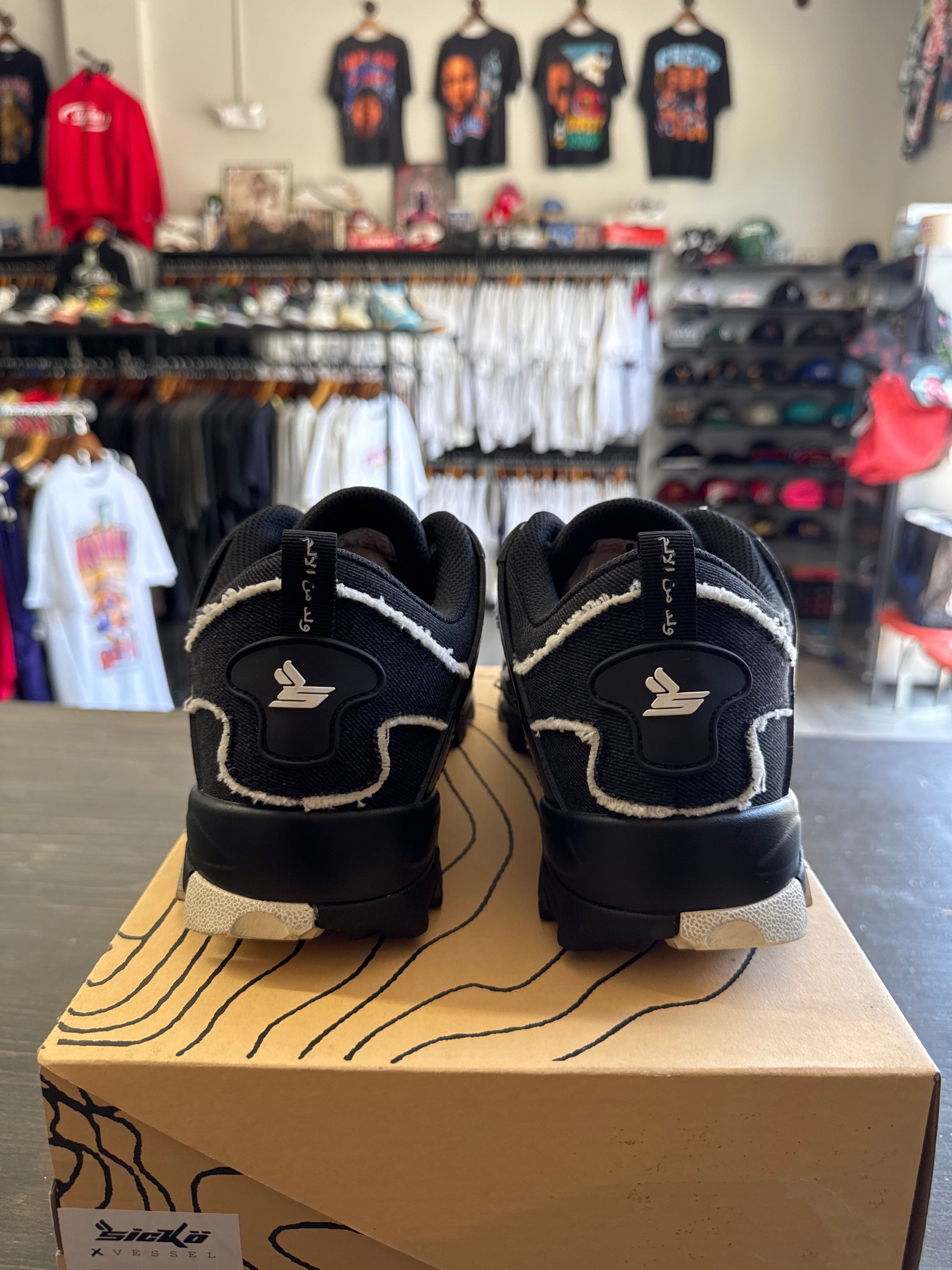 Pre-owned Sicko Born From Pain x Vessell Hiking Black
