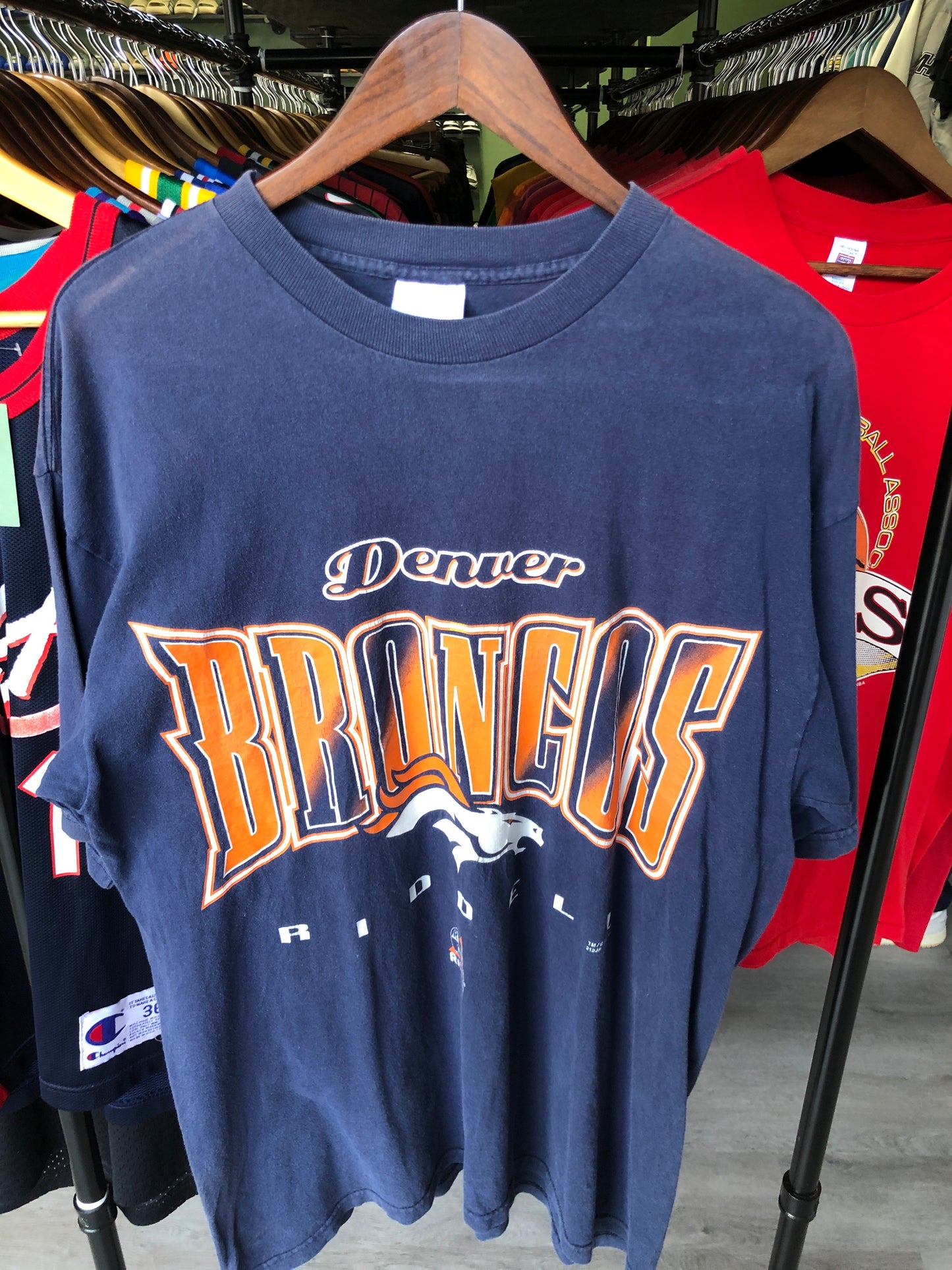 Vintage Denver Broncos Tee