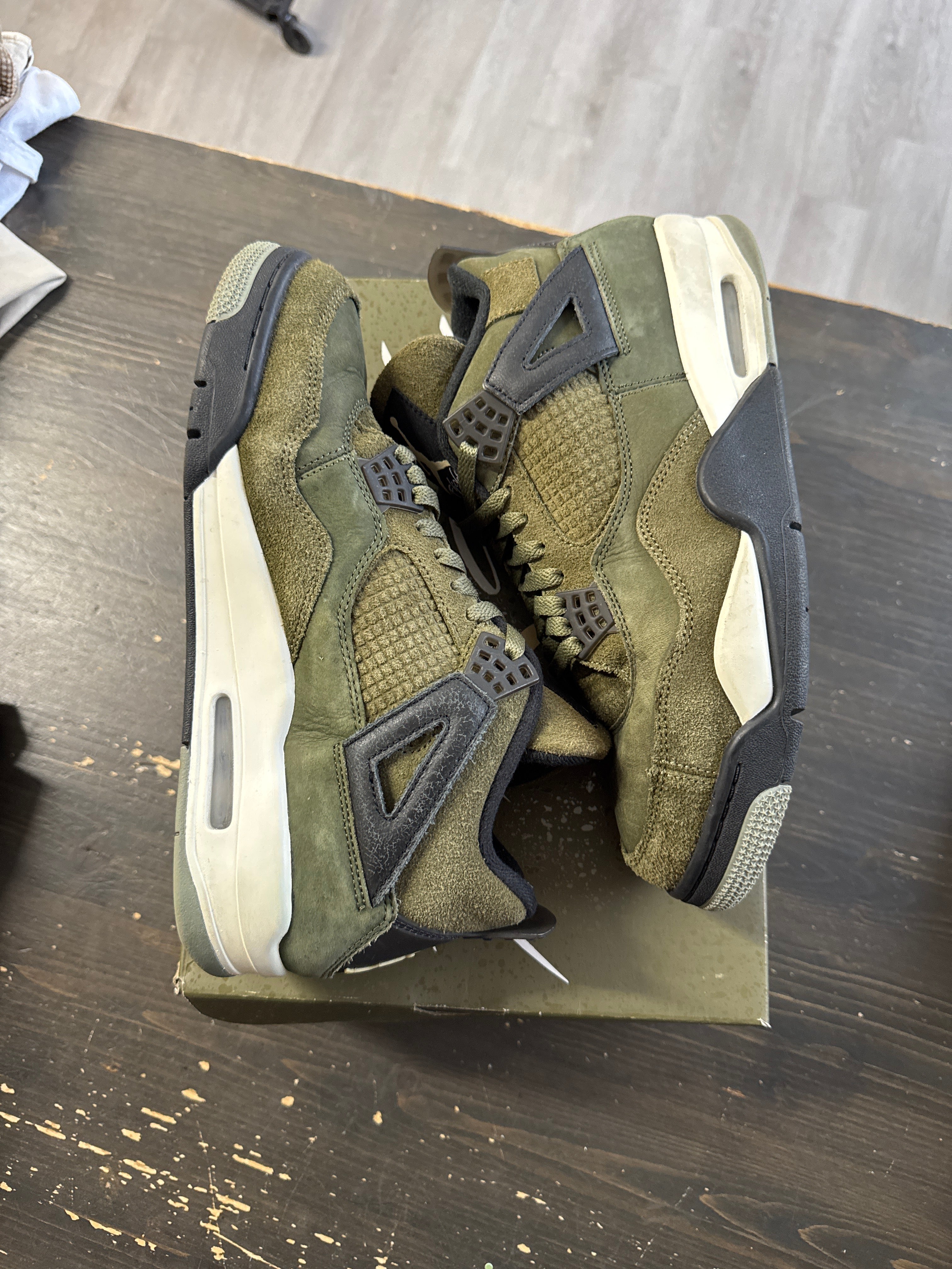 Pre-owned Jordan Retro 4 Craft Medium Olive
