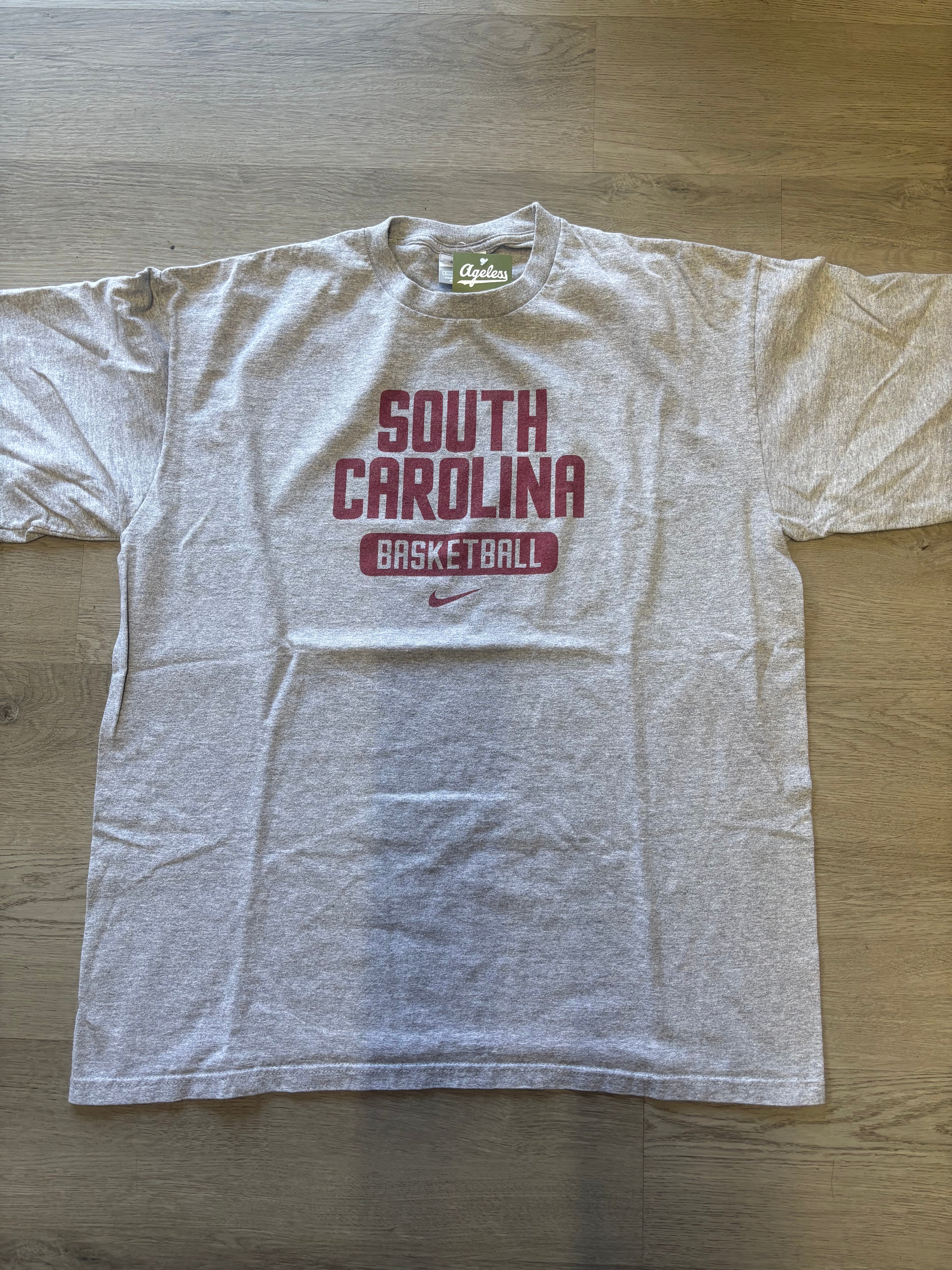Vintage Nike South Carolina Basketball T-shirt