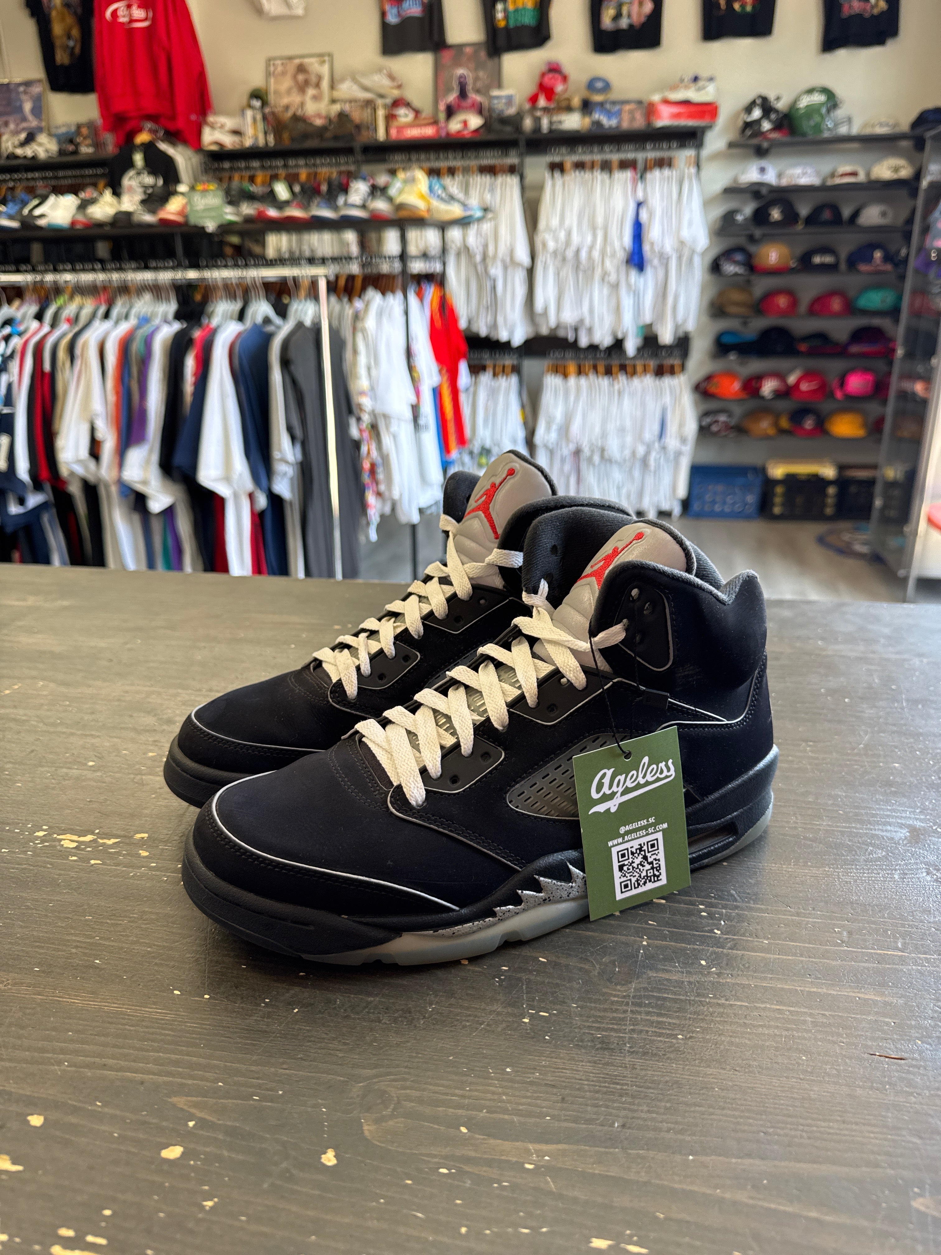Pre-owned Jordan Retro 5 Black Metallic Reimagined