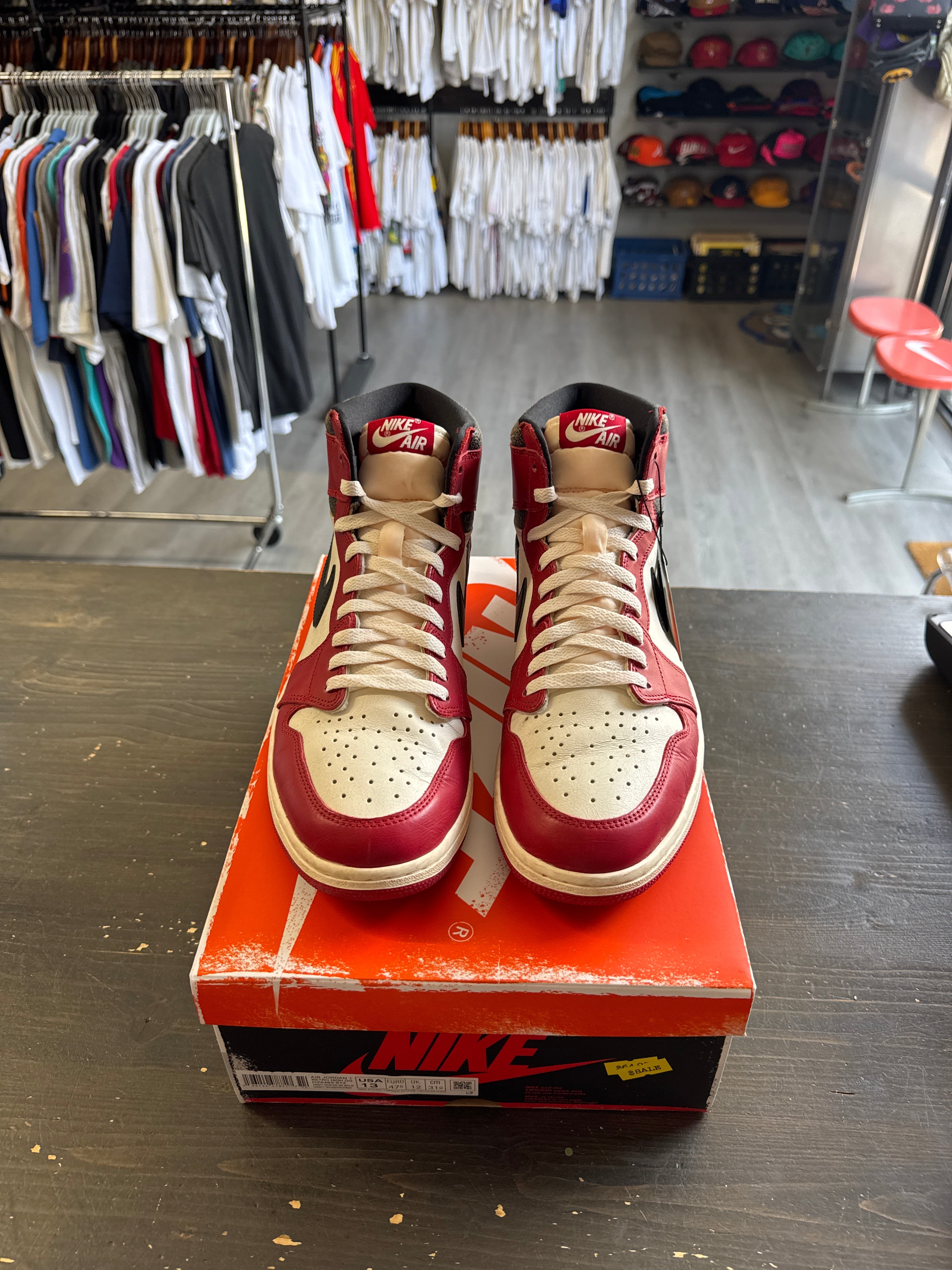 Pre-owned Jordan Retro Chicago 1 Lost & Found