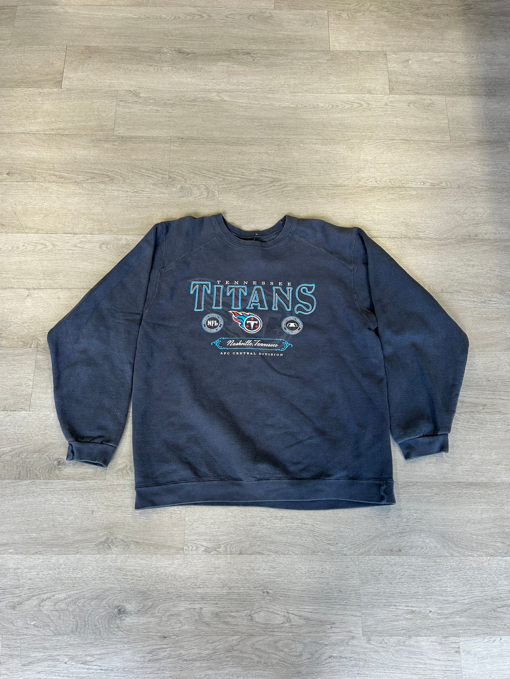 Vintage NFL Tennessee Titans Sweatshirt