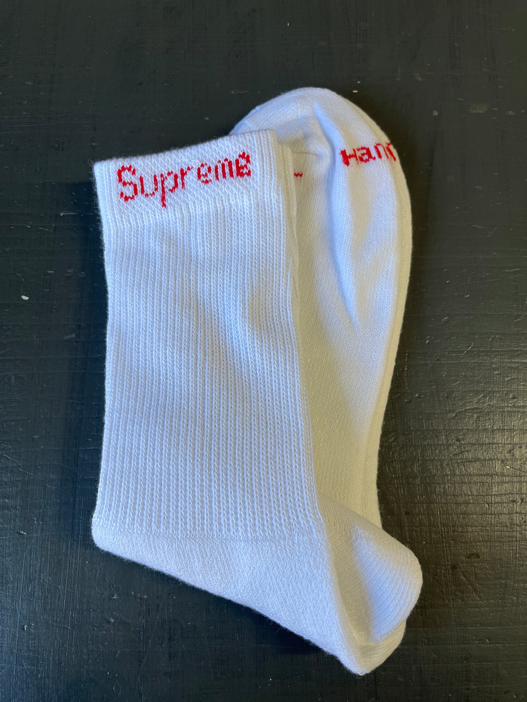 White Supreme Hanes Crew Socks (Individual)