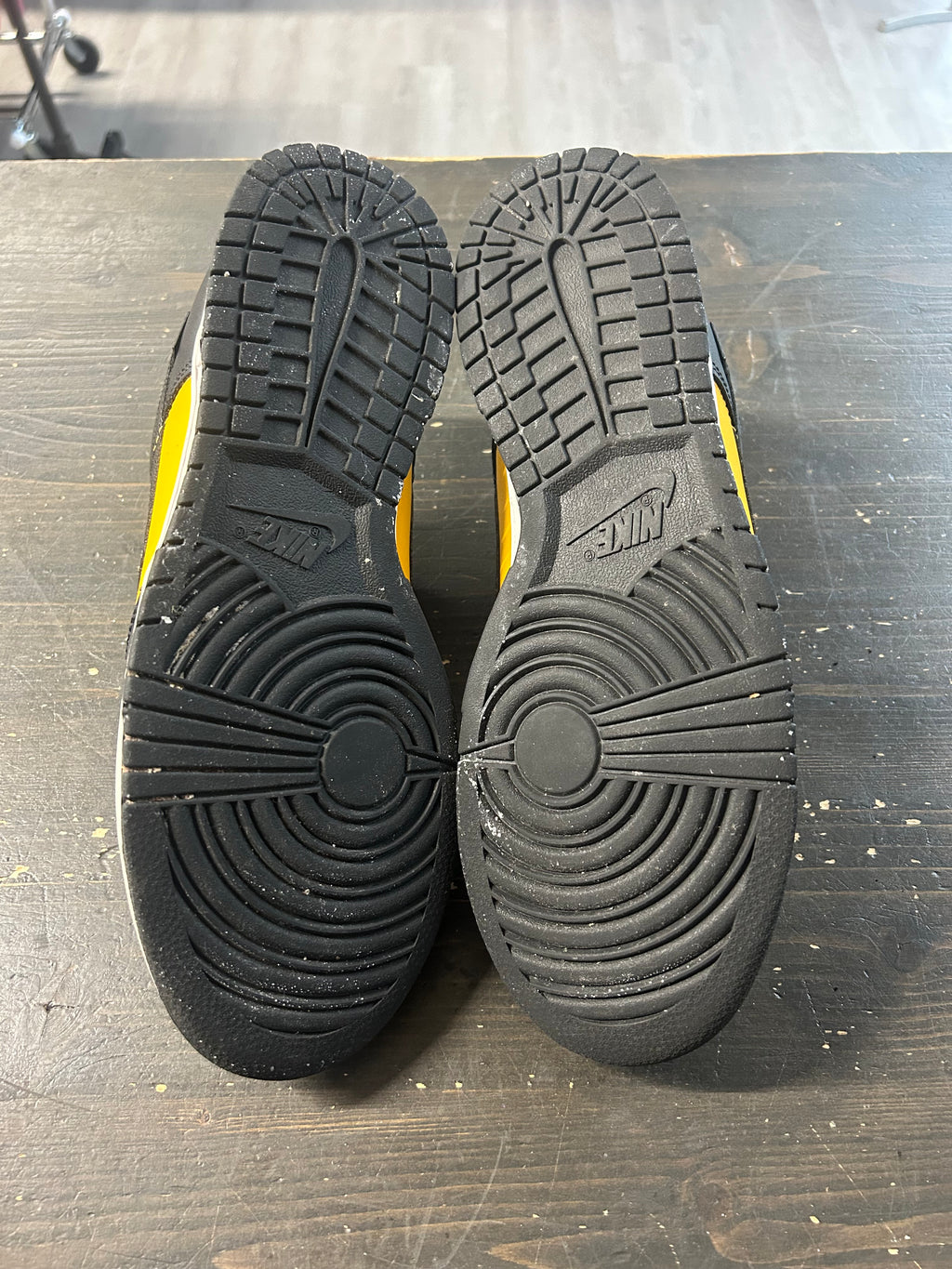 Pre-Owned Nike Dunk Low Reverse Goldenrod