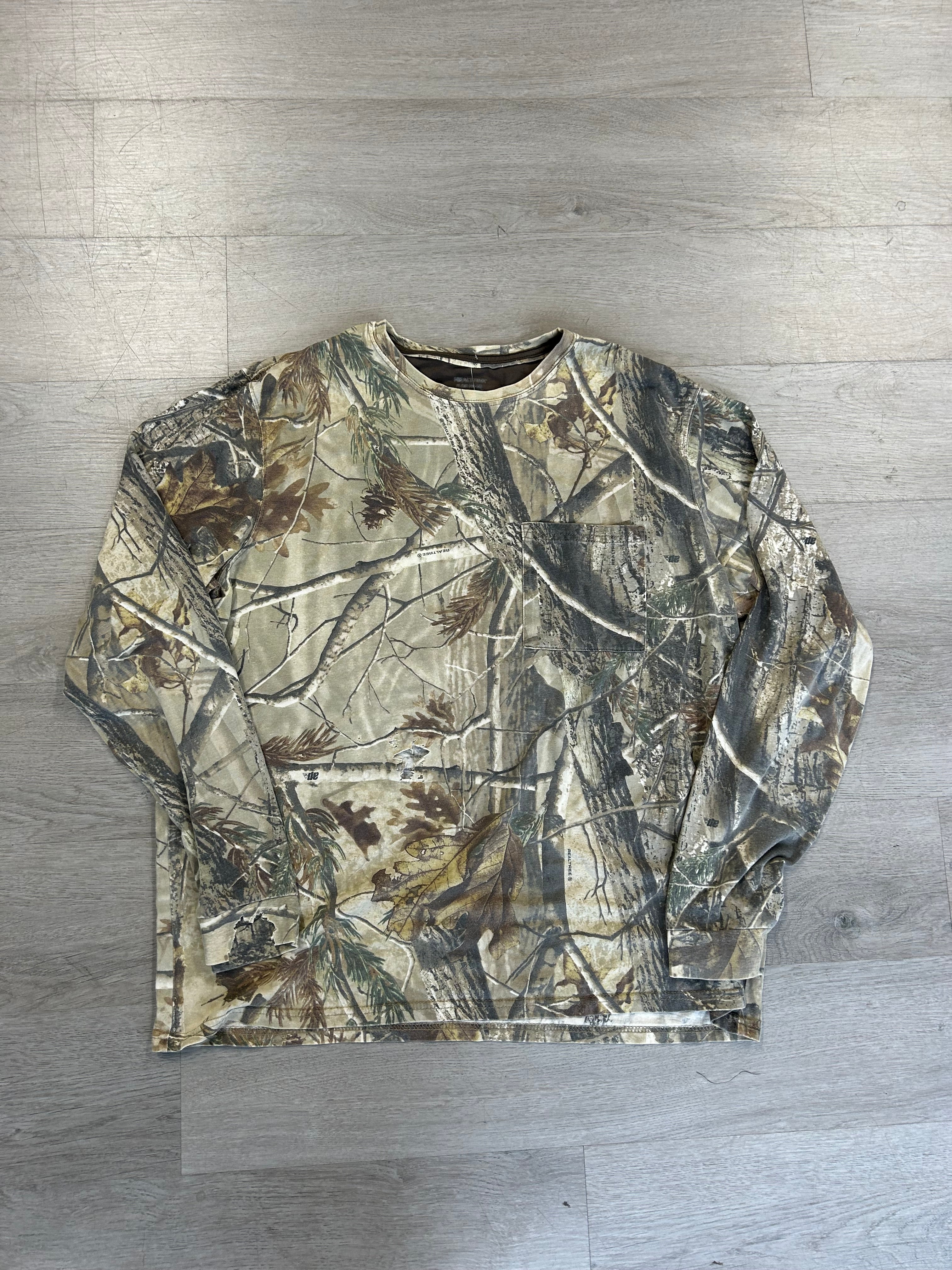 Vintage Distressed RealTree Camo Longsleeve