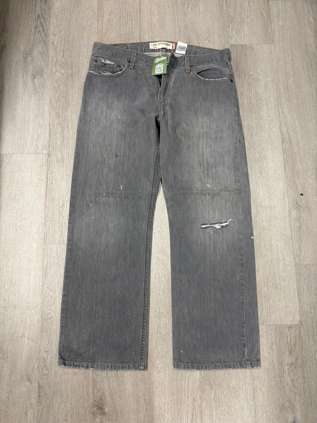 Y2K Levi’s Distressed Denim Jeans