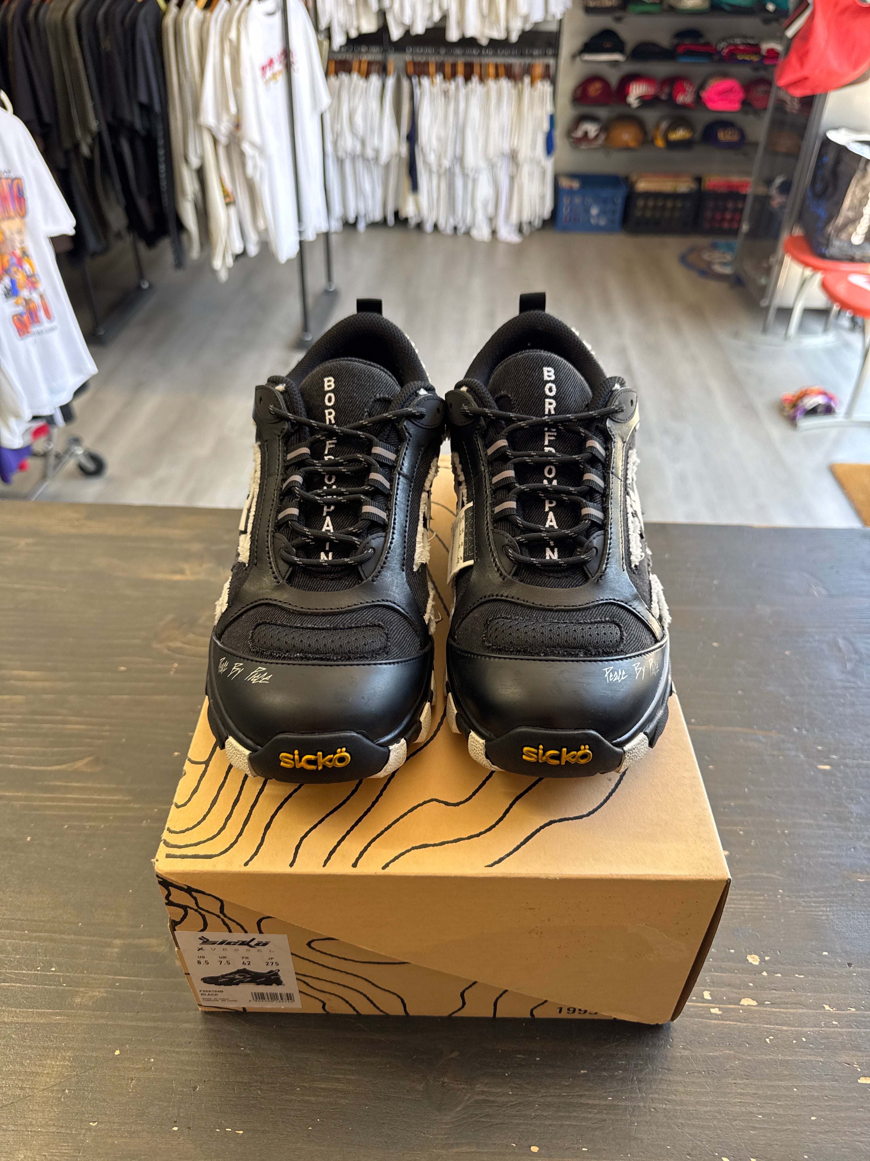 Pre-owned Sicko Born From Pain x Vessell Hiking Black