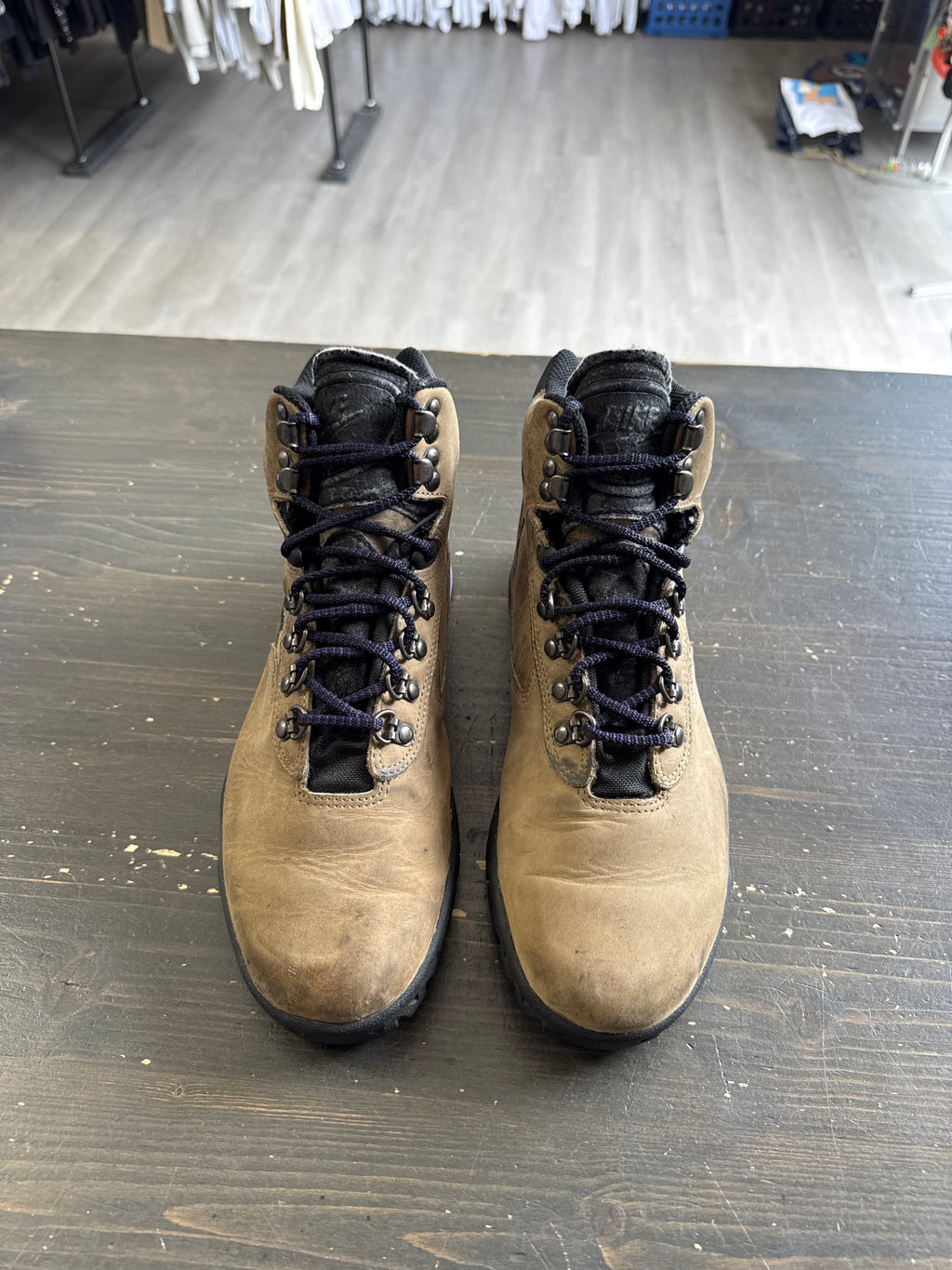 Pre-owned Vintage 1993 Nike Air Hiking Boots
