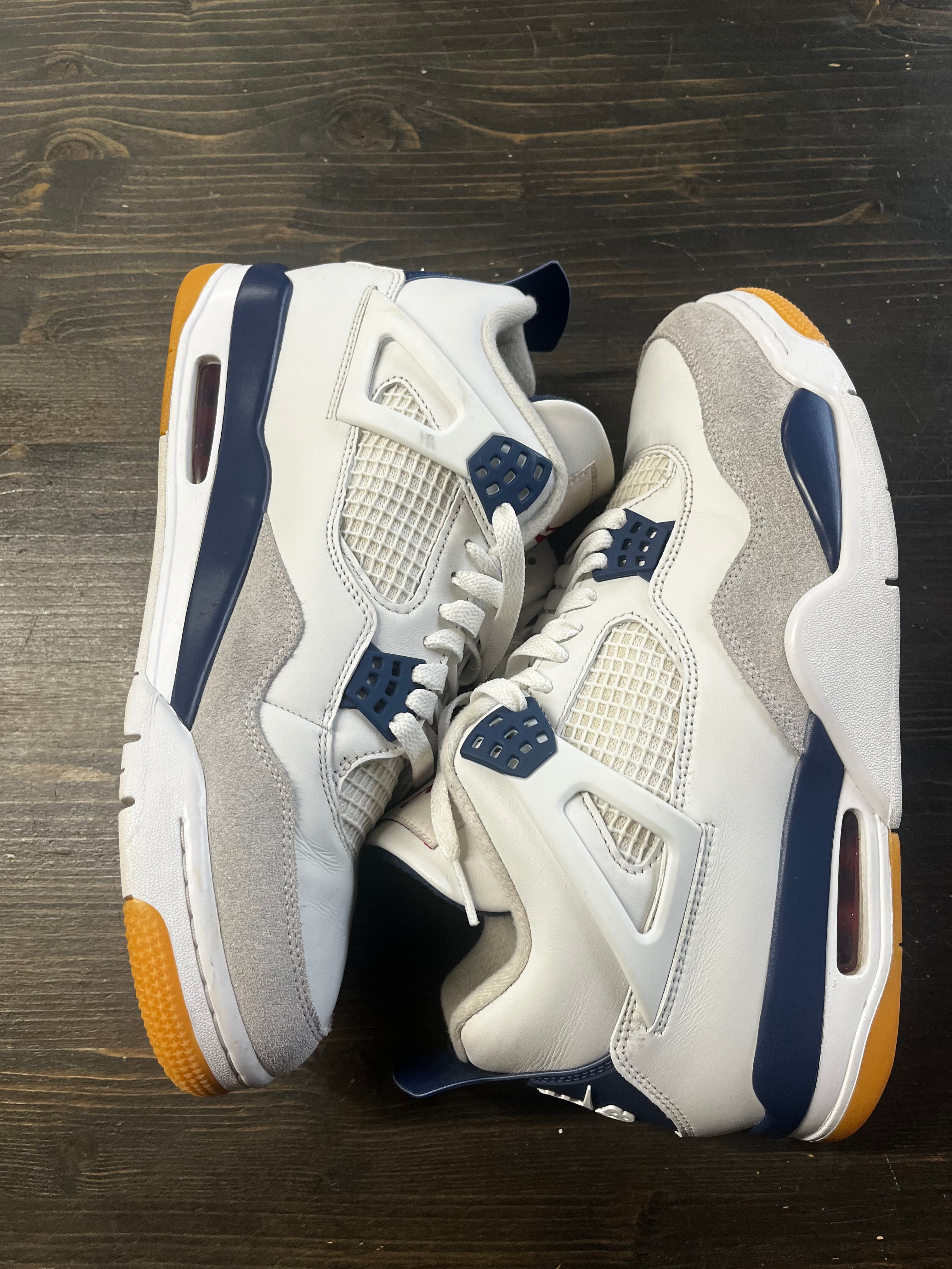 Pre-Owned Nike SB x Air Jordan 4 Retro SP Navy