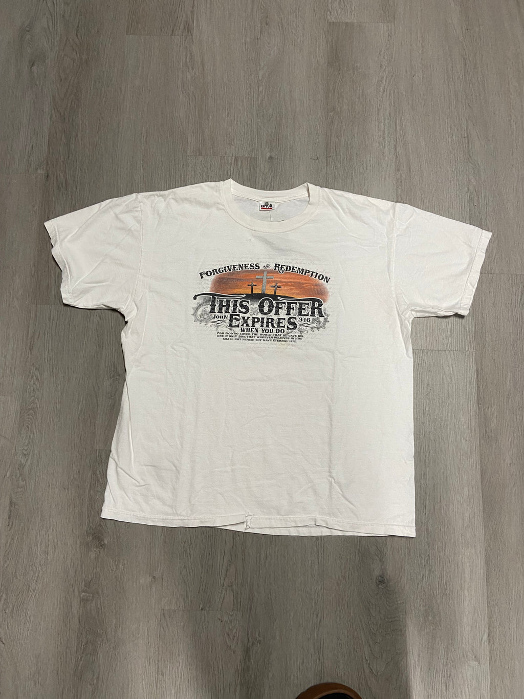 Vintage John 3:16 Forgiveness and Redemption Tee