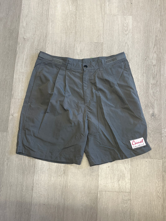 Vintage Carnet International Shorts