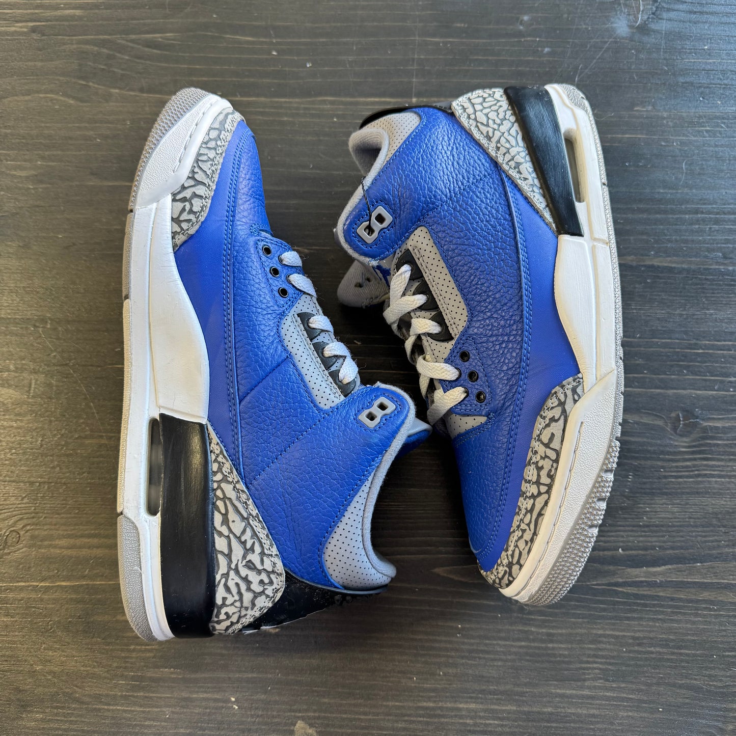 Pre-owned Jordan Retro 3 Varsity Royal Cement