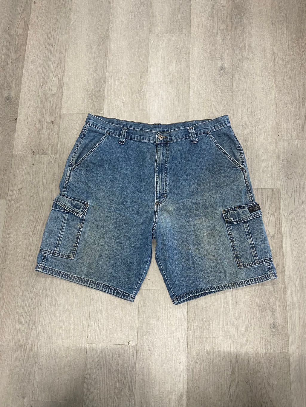 Wrangler Blue Denim Jean Carpenter Cargo Shorts Jorts