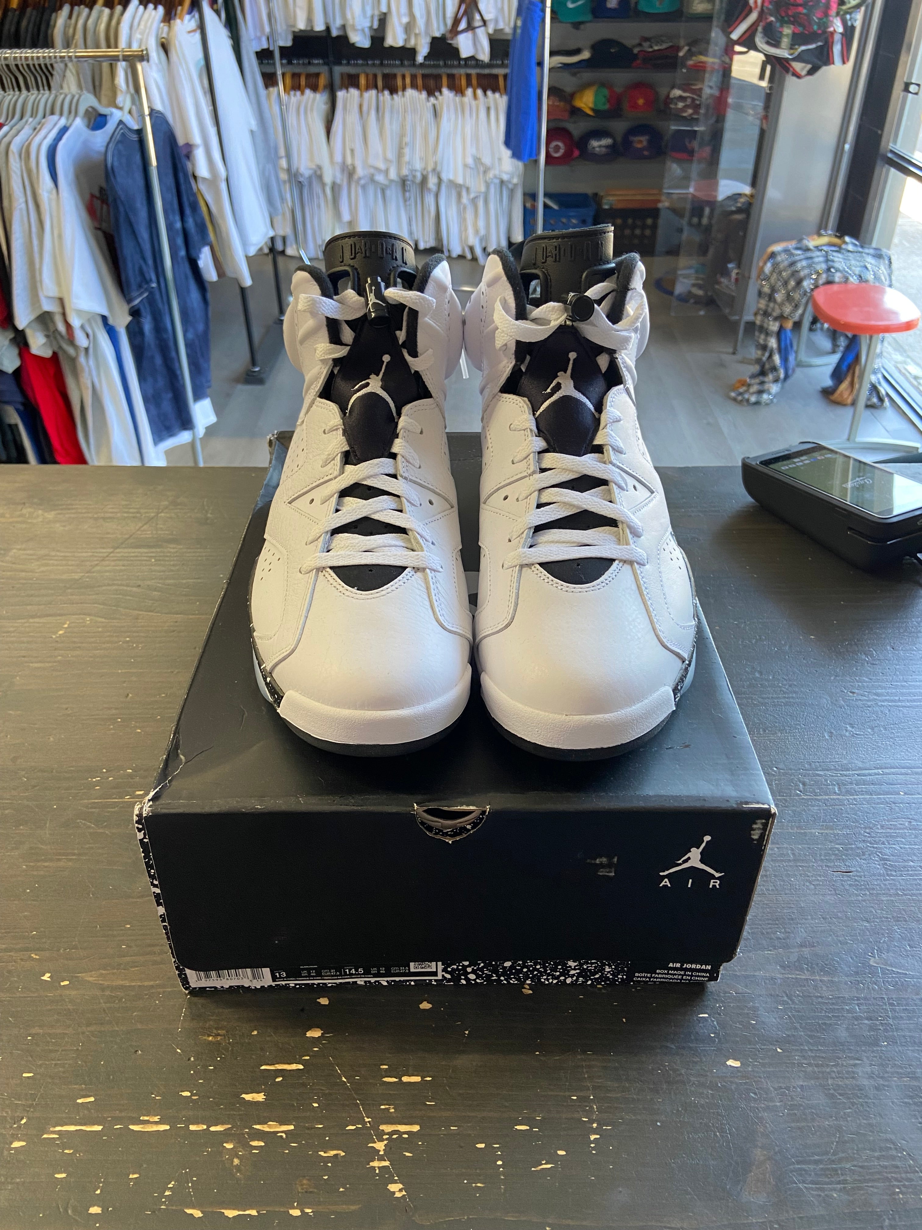 Jordan 6 Retro Reverse Oreo