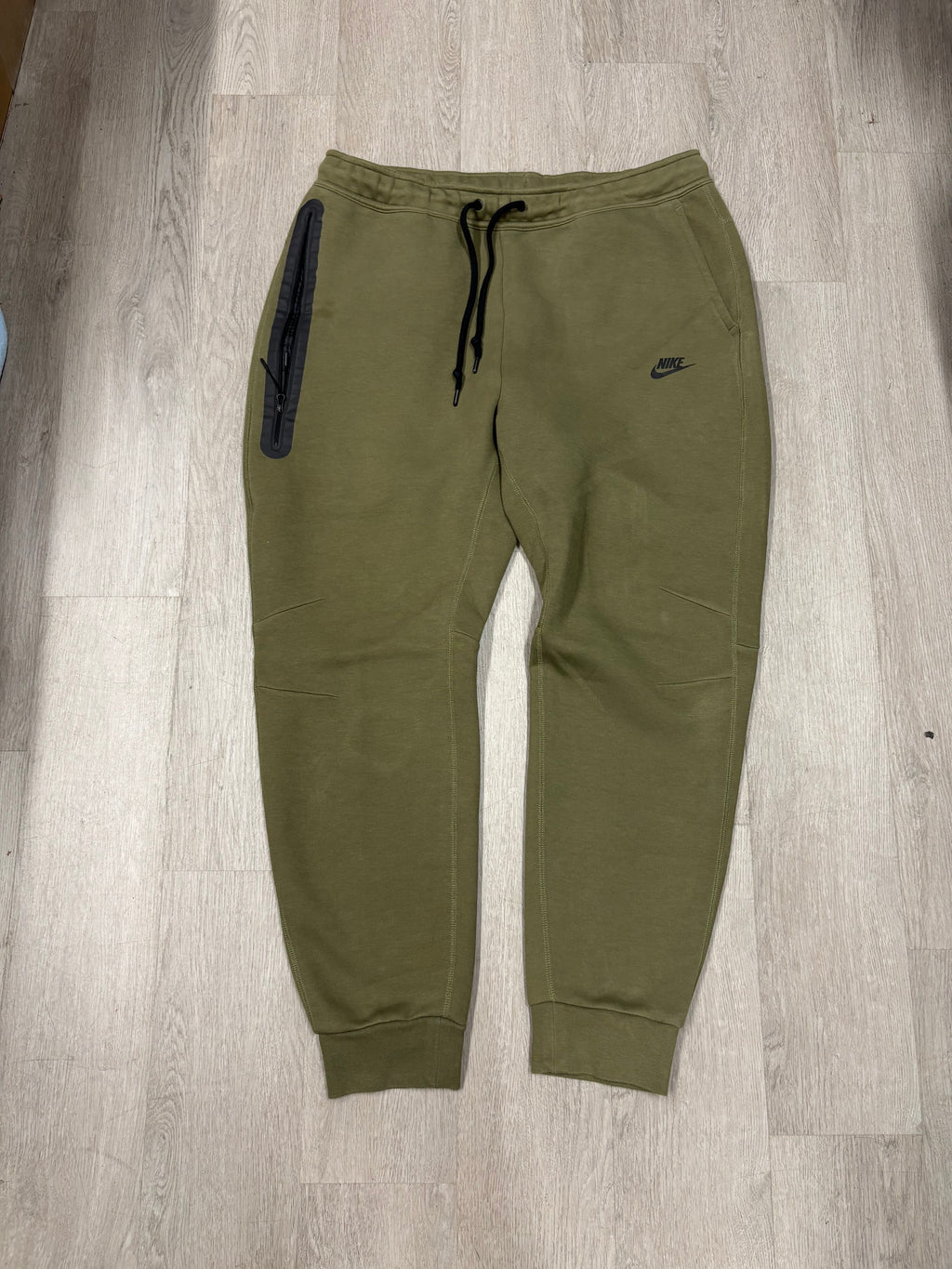 Y2K Nike Tech Fleece Joggers