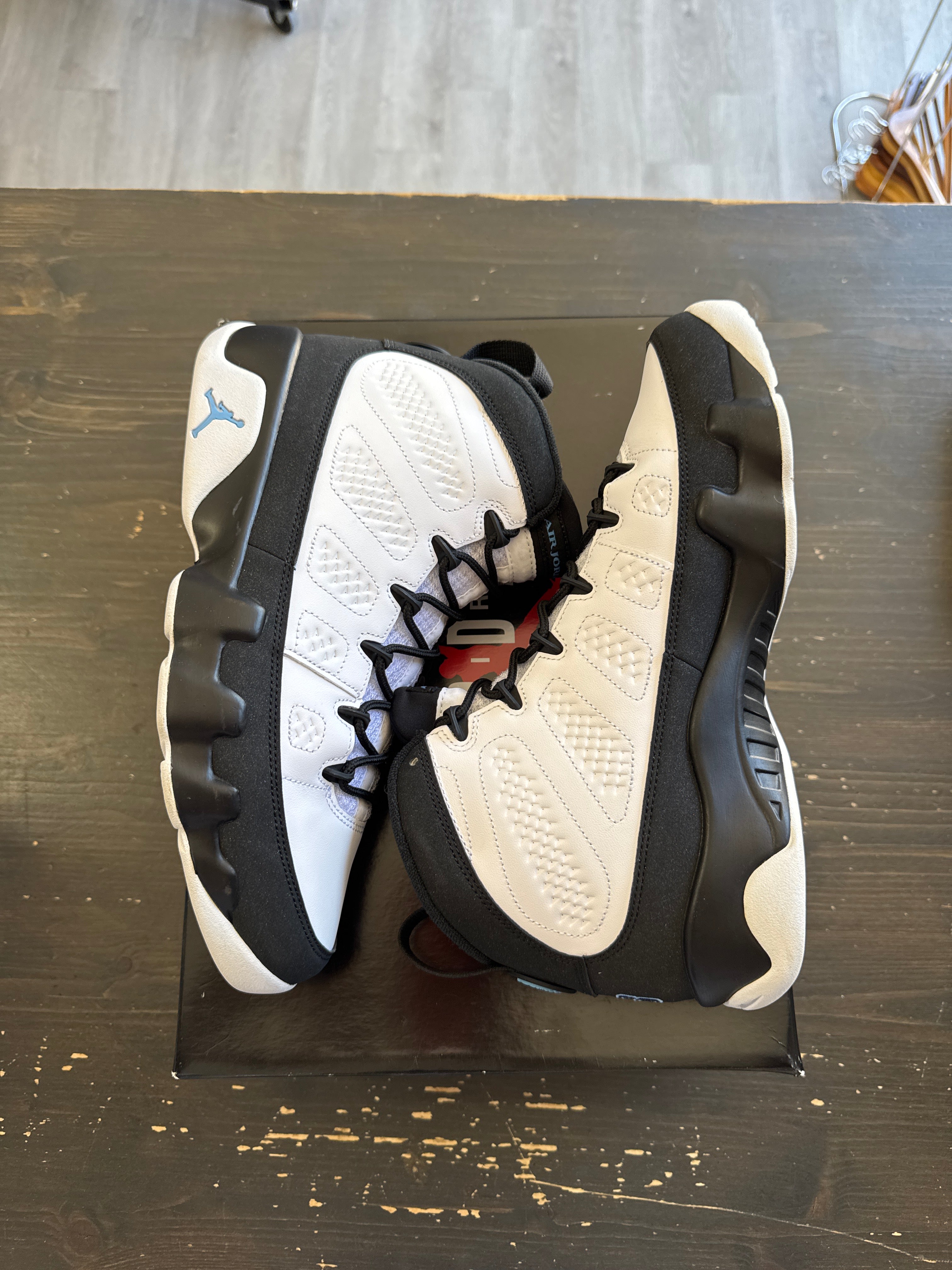 Pre-owned Jordan Retro 9 University Blue